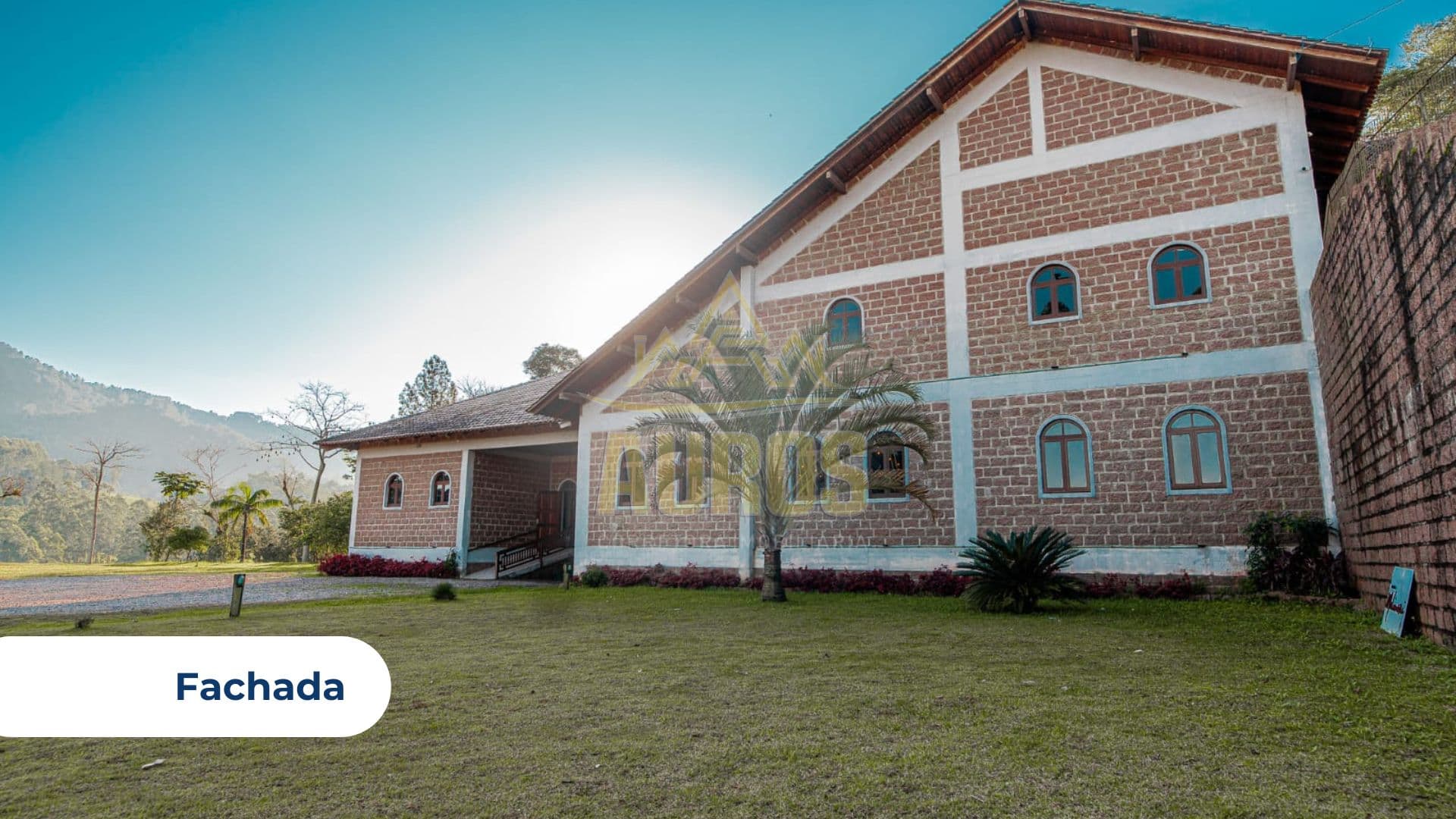 Castelo de Pedra à Venda para Eventos ou Restaurante - Imagem 2