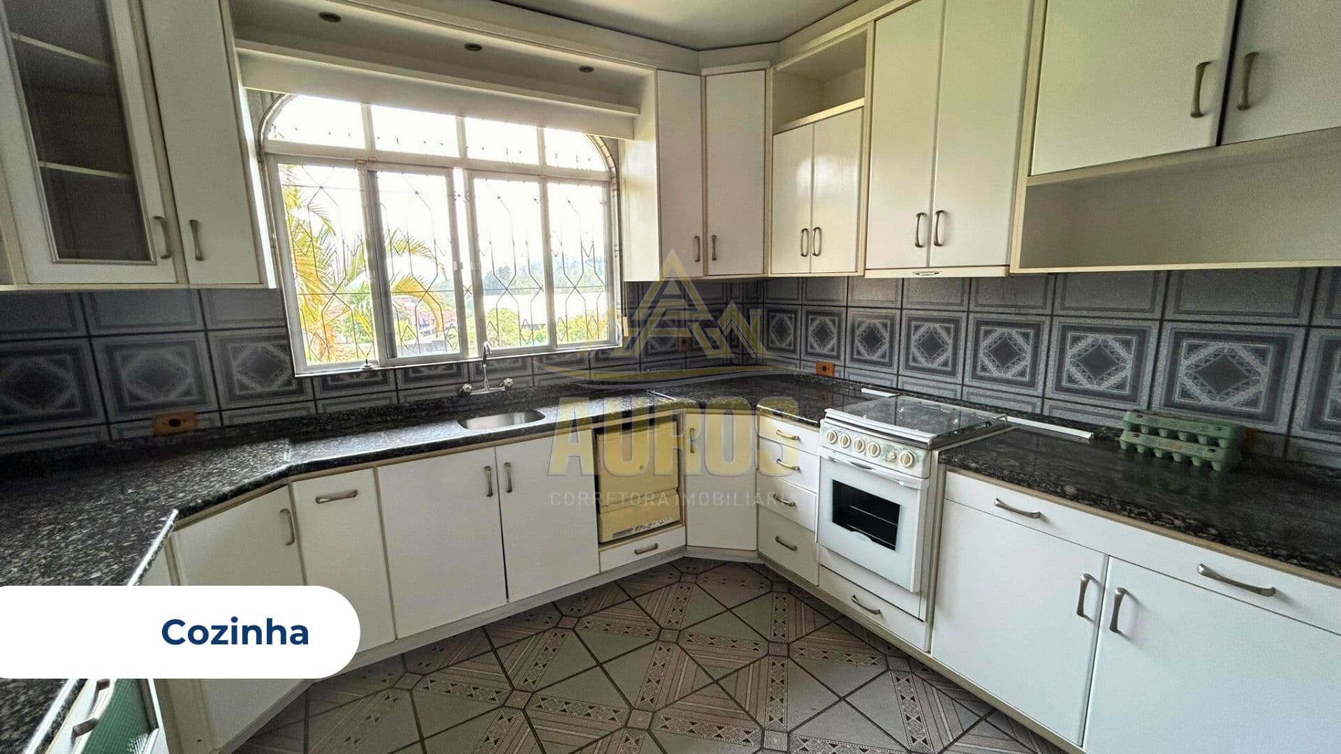 Casa com terreno de 1532m²  - Imagem 9