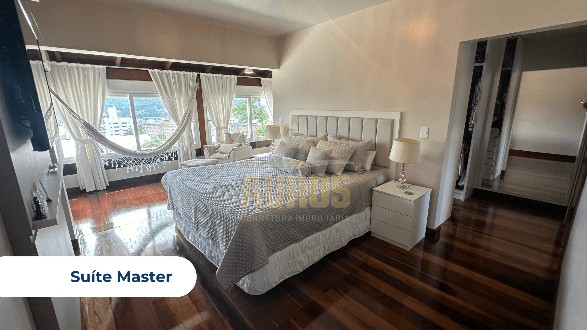 Casa Alto Padrão na Rua Amazonas – 1 Suíte Master, Piscina Aquecida, Área de Lazer e Energia Solar | Rio do Sul - Imagem 10