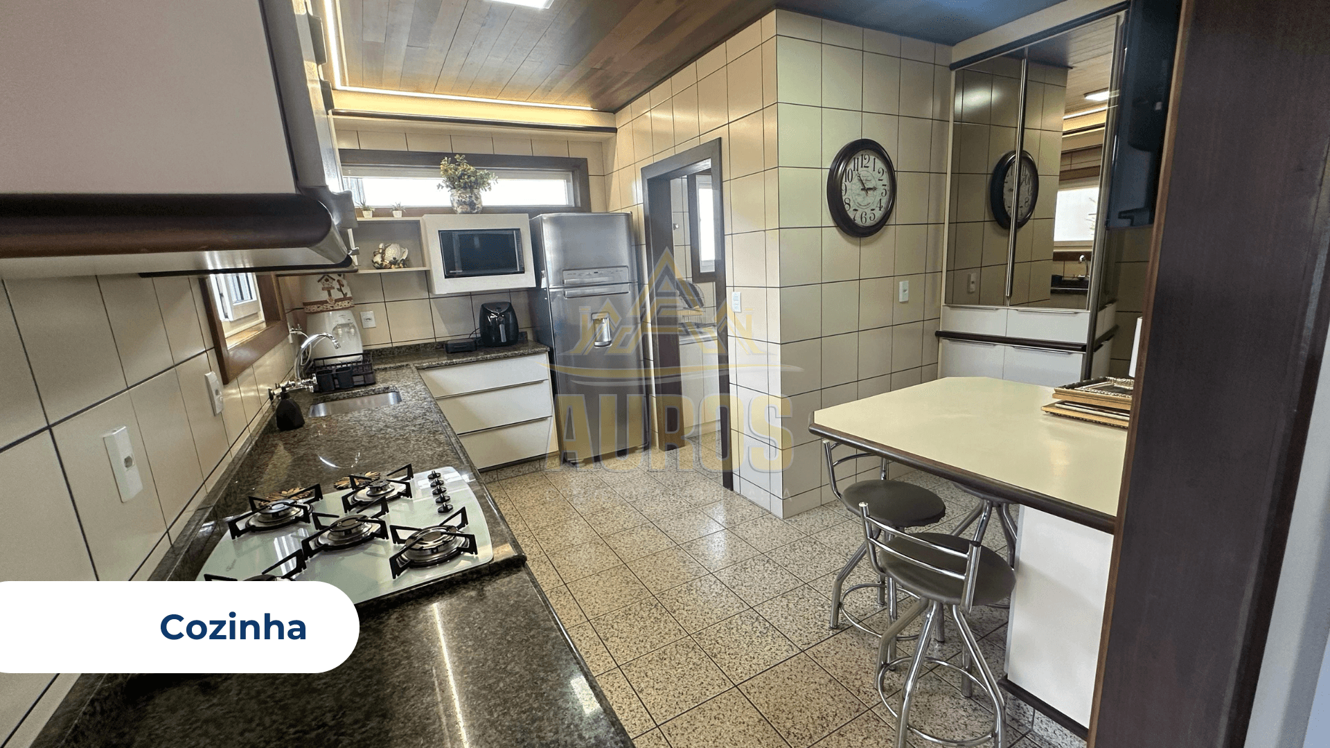 Casa Alto Padrão na Rua Amazonas – 1 Suíte Master, Piscina Aquecida, Área de Lazer e Energia Solar | Rio do Sul - Imagem 7