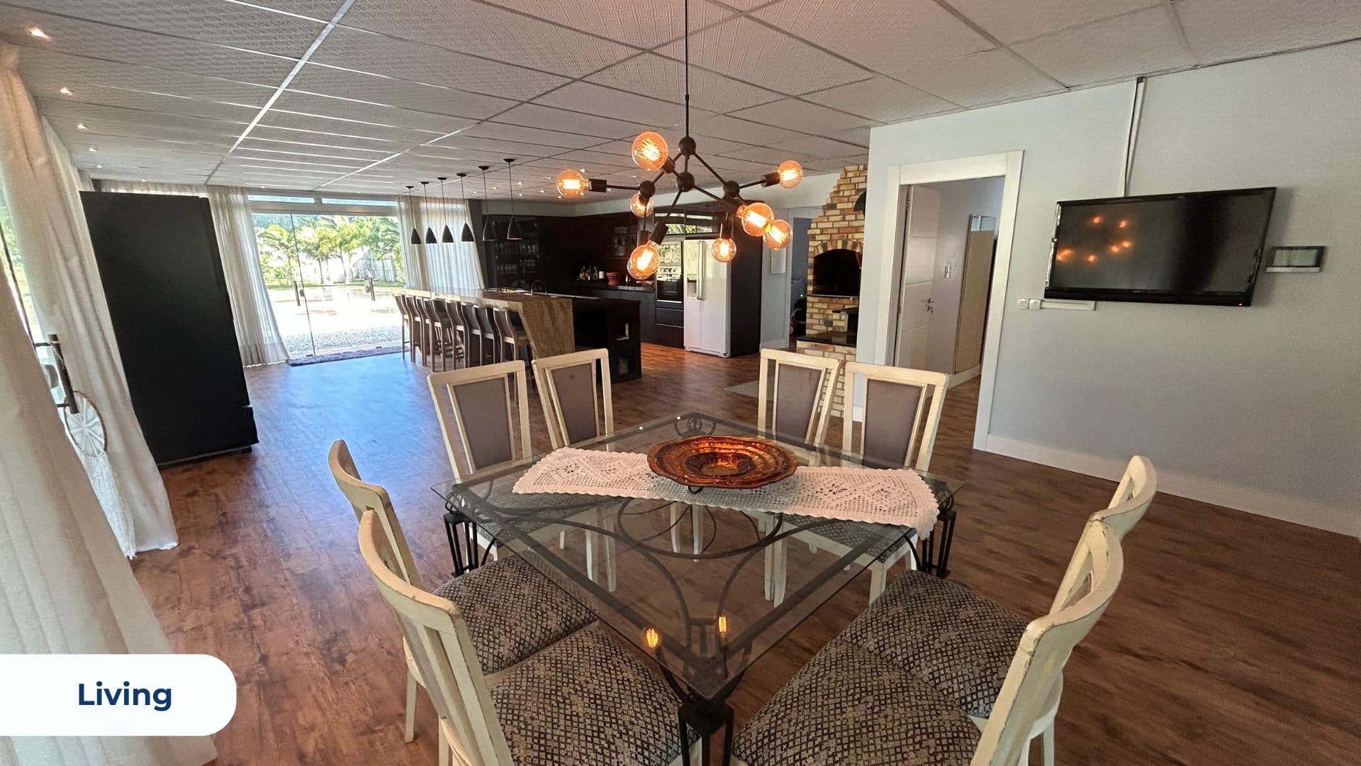 Sítio à venda em Camboriú com 2,1 hectares, piscina aquecida, lagoa - Imagem 8