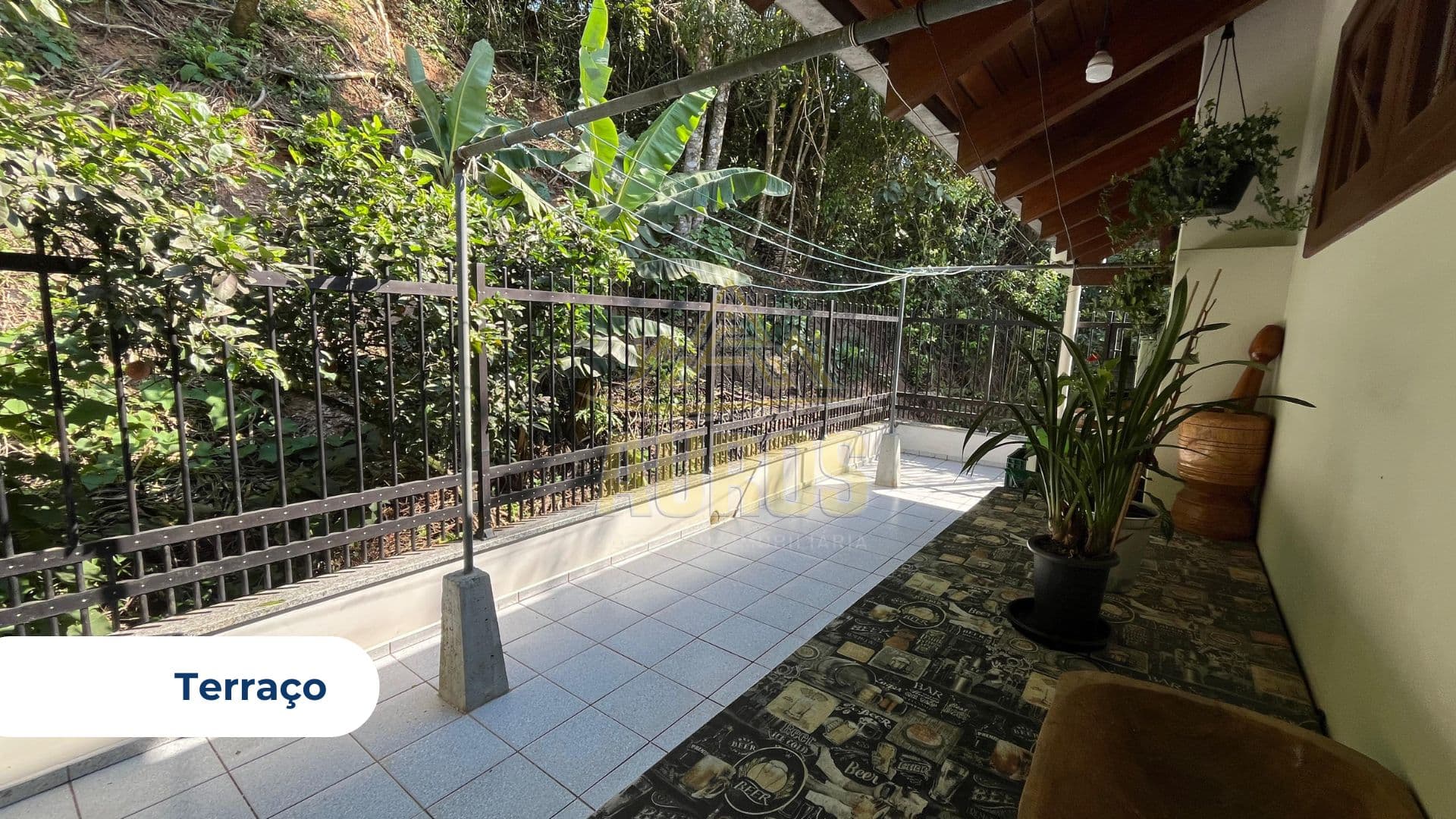 Casa no Taboão à Venda – 305m², 2 Andares - Aceita permuta de menor valor. - Imagem 10