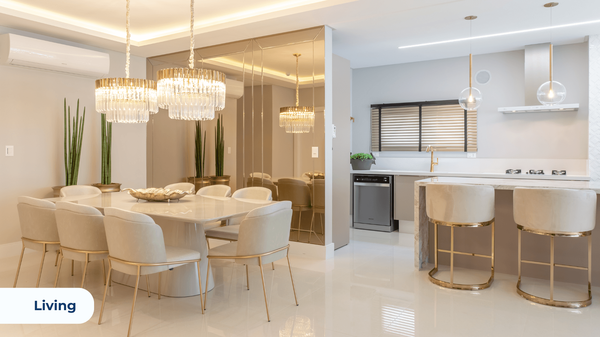 Apartamento de 4 suítes em Meia Praia/Itapema - Imagem 2