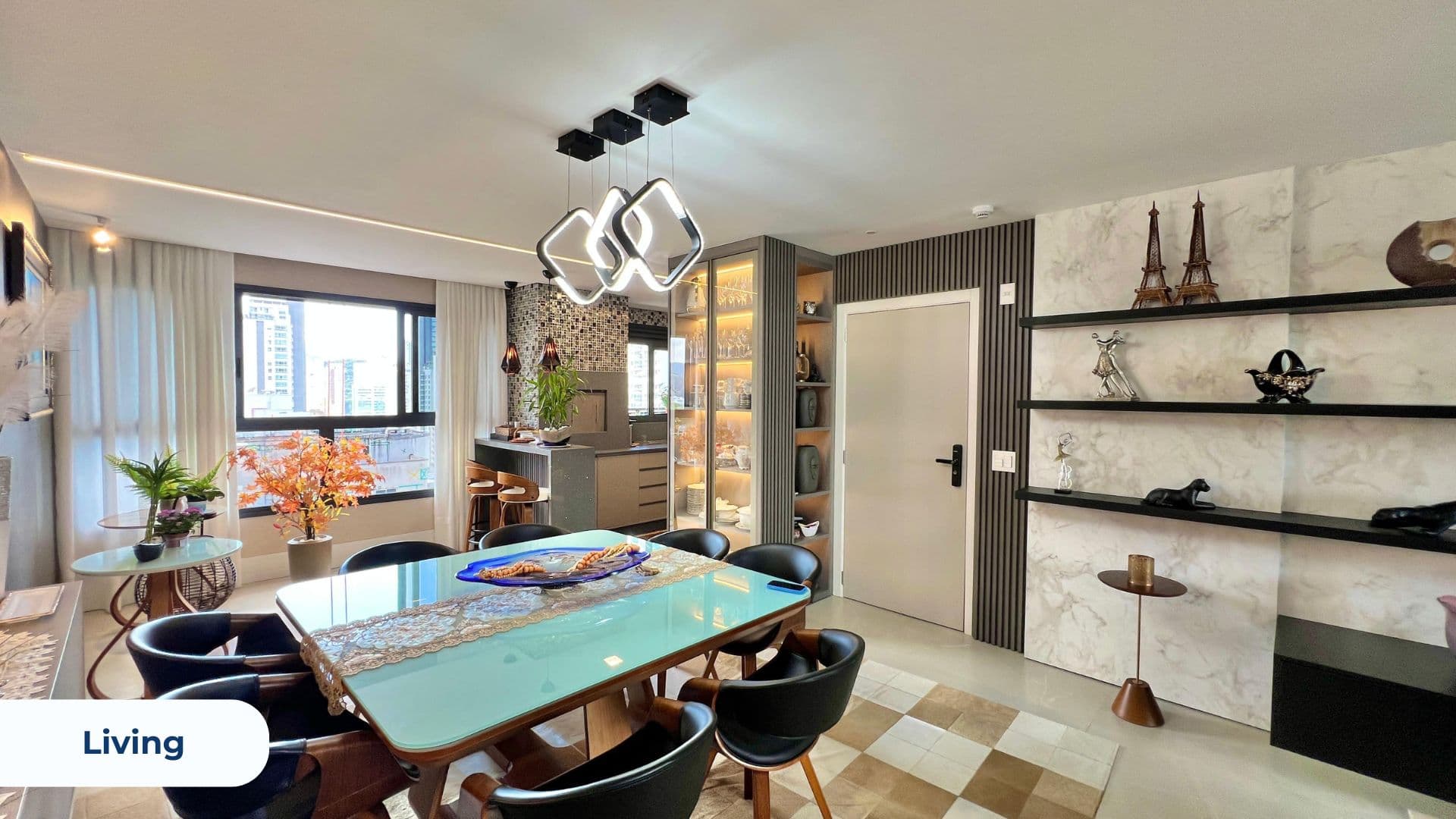 Apartamento com 4 suítes e 3 vagas em Balneário Camboriú - Imagem 8