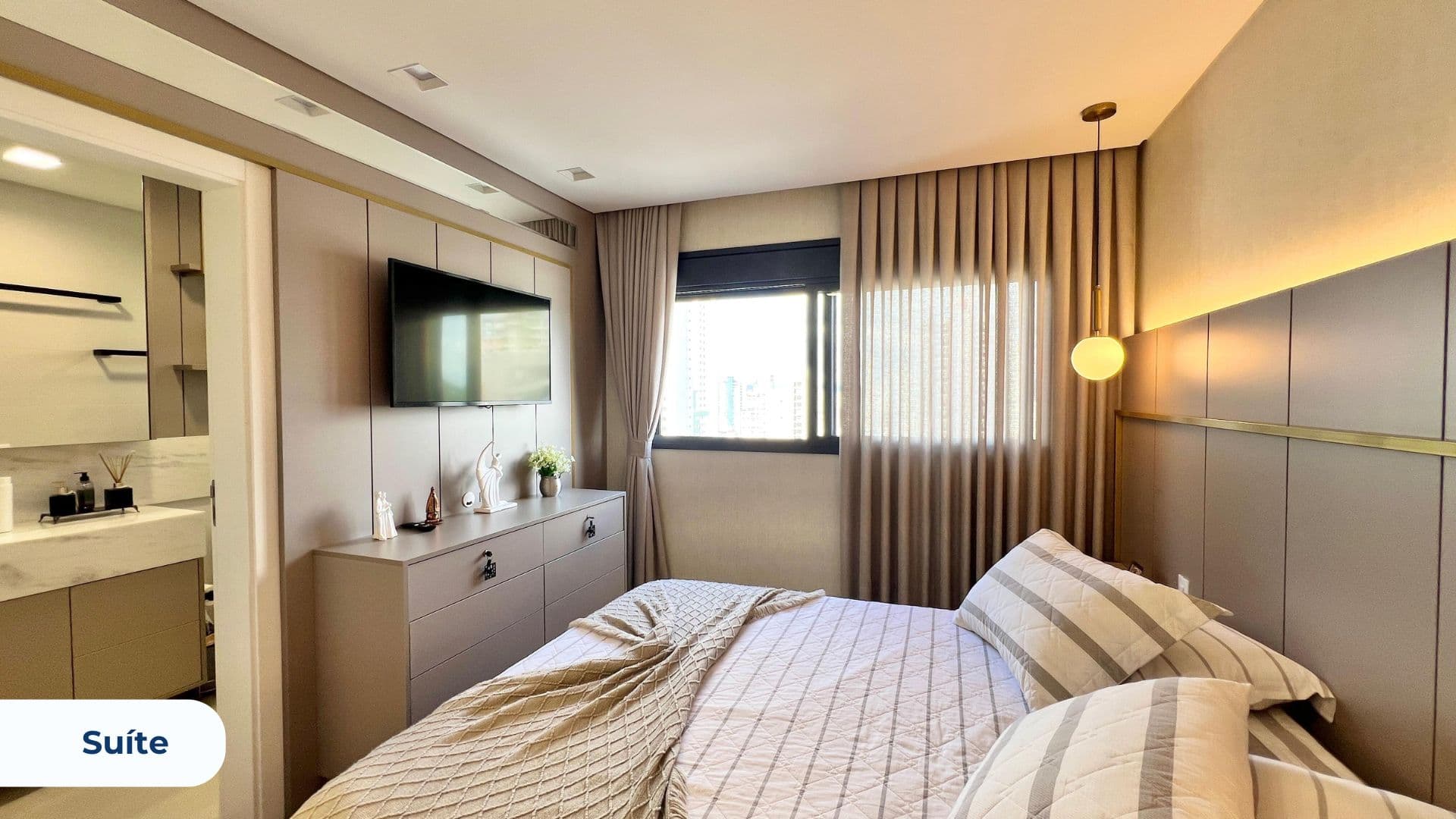 Apartamento com 4 suítes e 3 vagas em Balneário Camboriú - Imagem 12