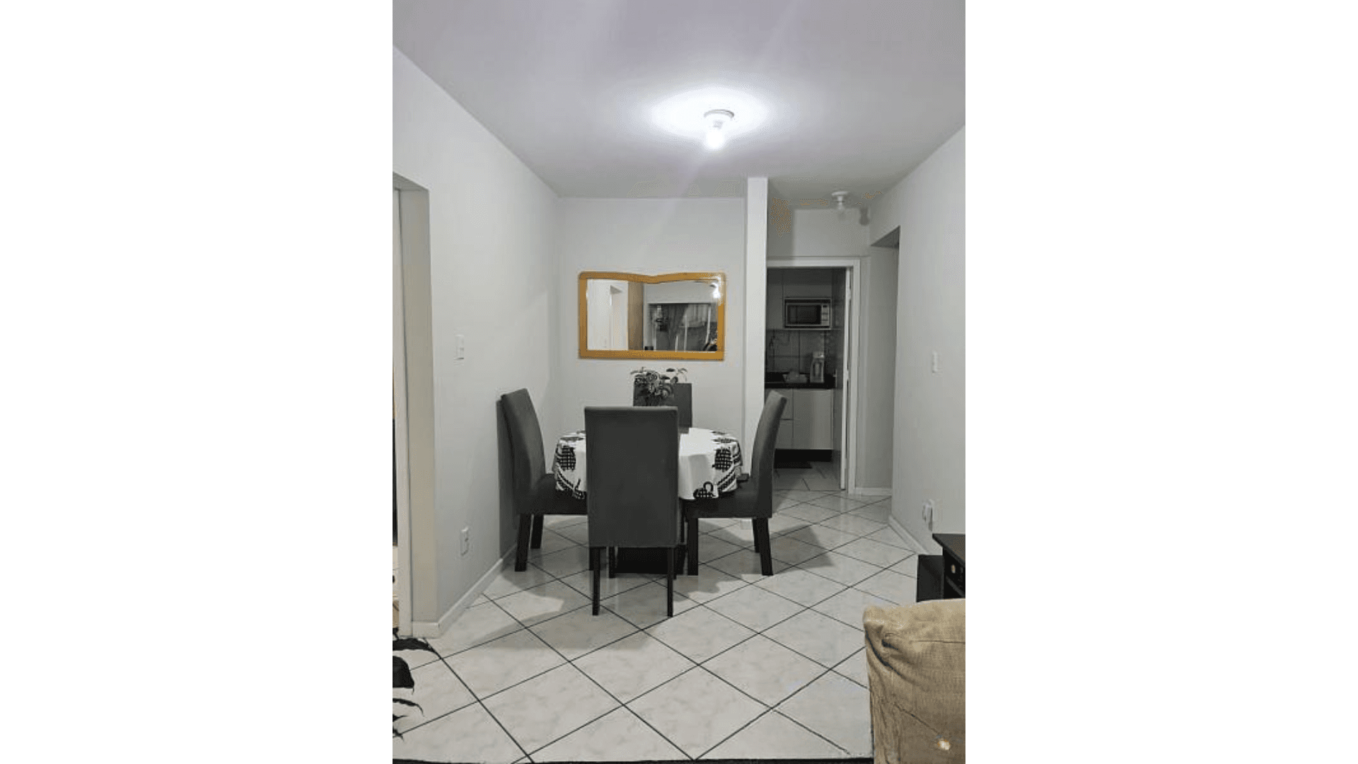 Apartamento mobiliado a 150m do mar no Bairro Pioneiros – Balneário Camboriú - Imagem 8