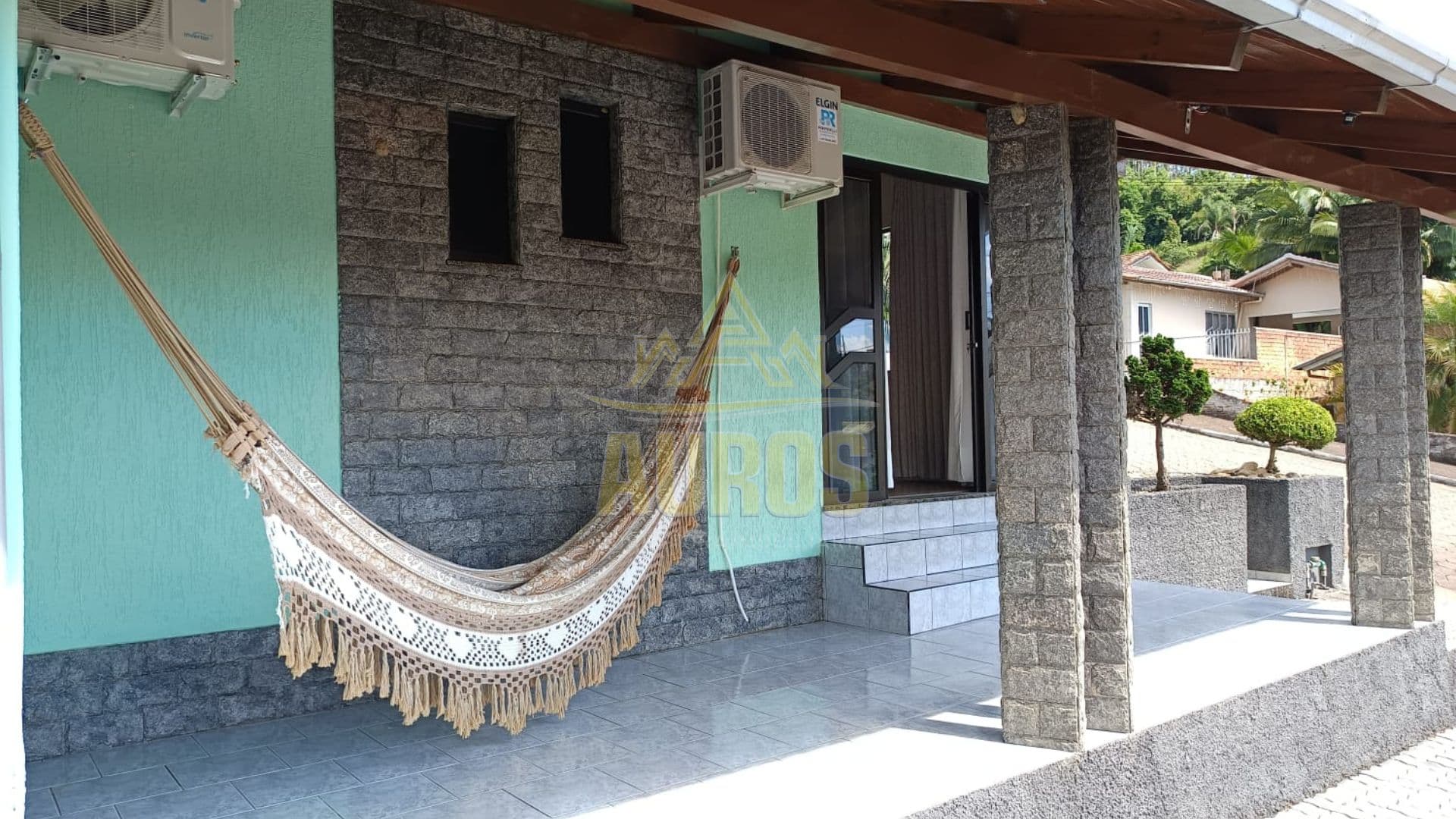 Casa de Alvenaria à Venda em Rio do Oeste - Imagem 17