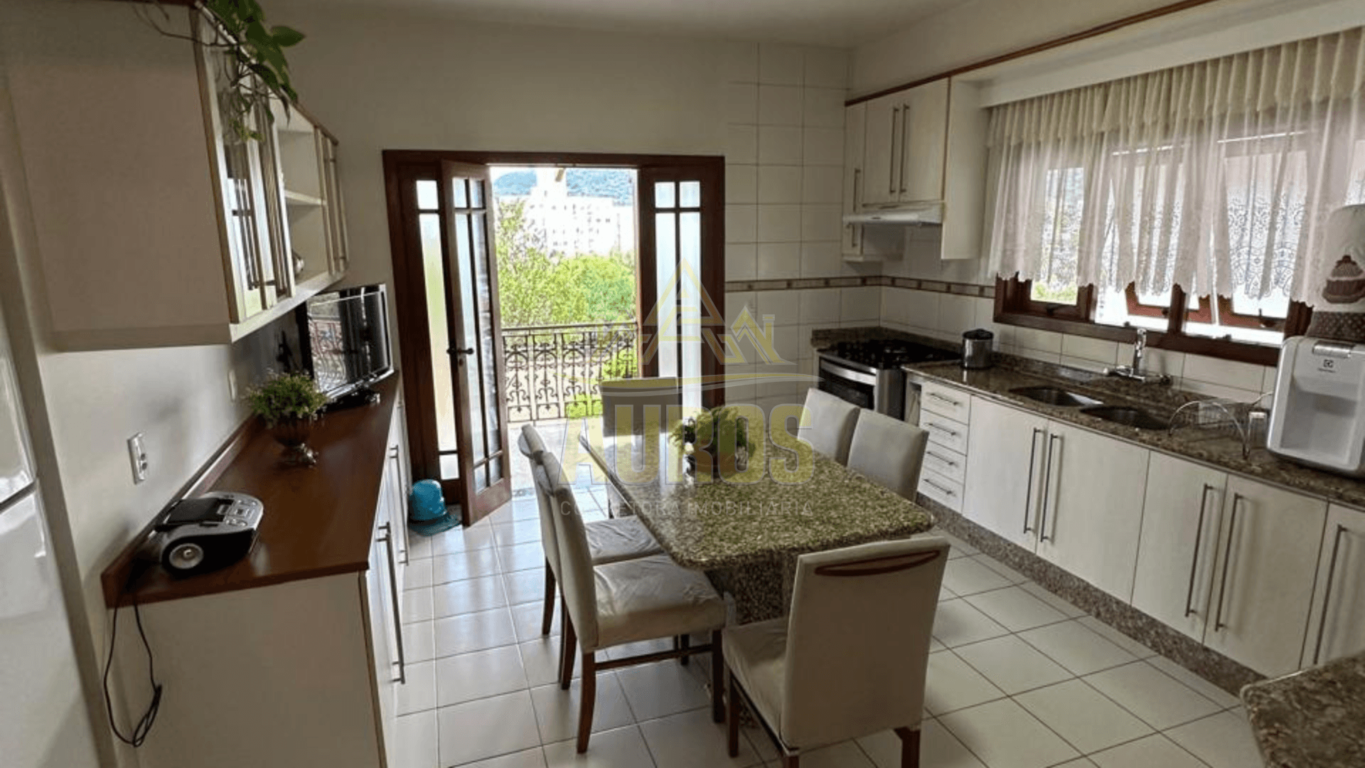 Casa á venda Semi Mobiliada em Rio do Sul no Bairro Progresso  - Imagem 7