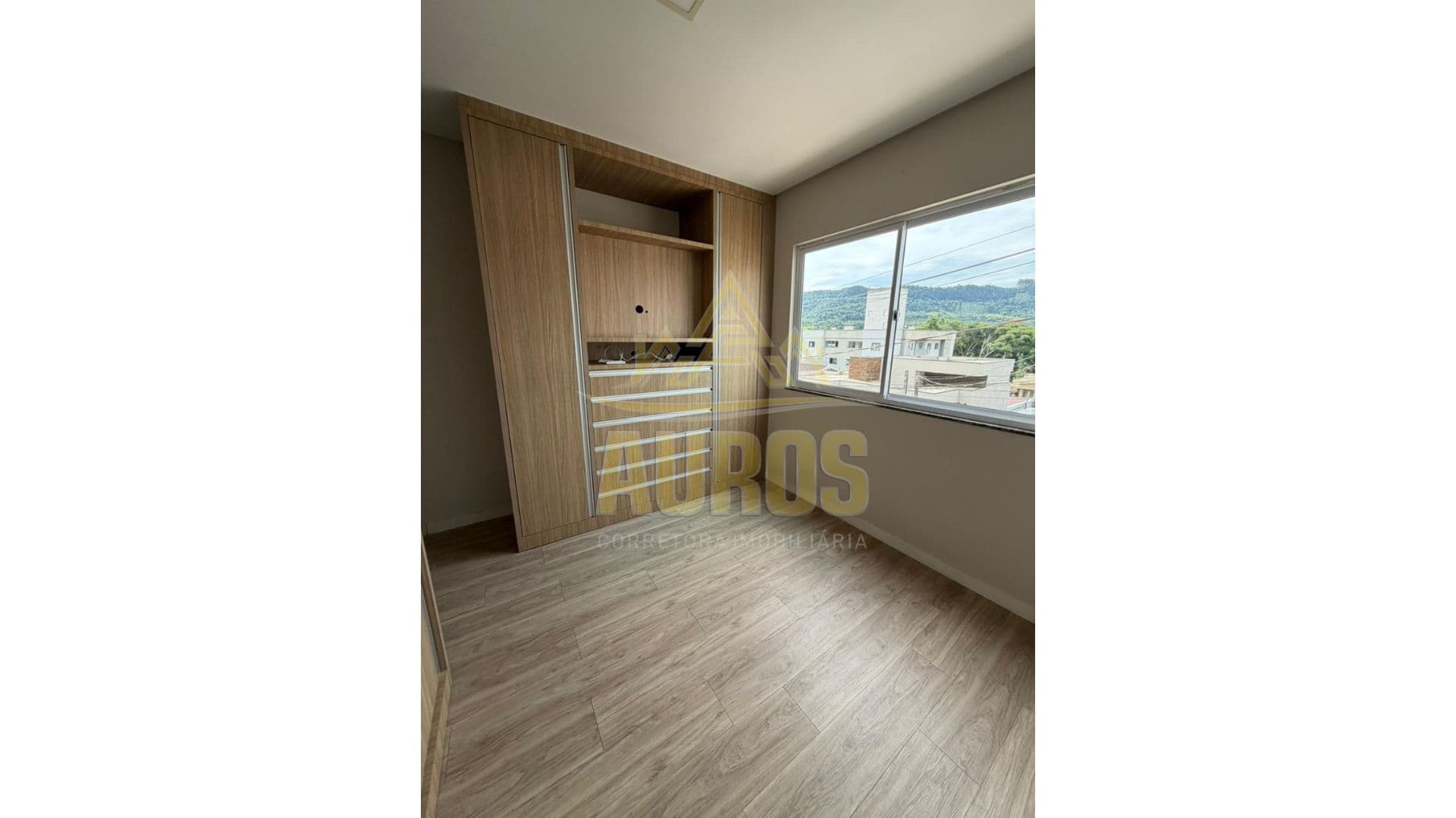 Apartamento Semi Mobiliado no Residencial Florença com Suíte - Imagem 6