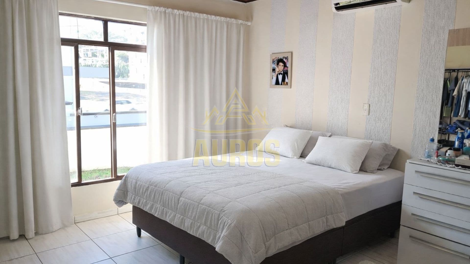 Casa Térrea à Venda no Bairro Sumaré - Imagem 7