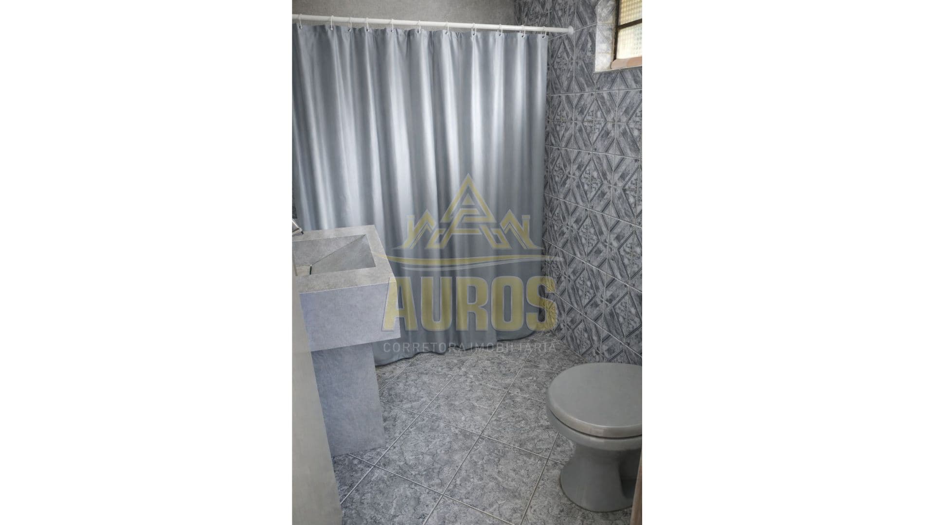 Casa Térrea à Venda no Bairro Sumaré - Imagem 10