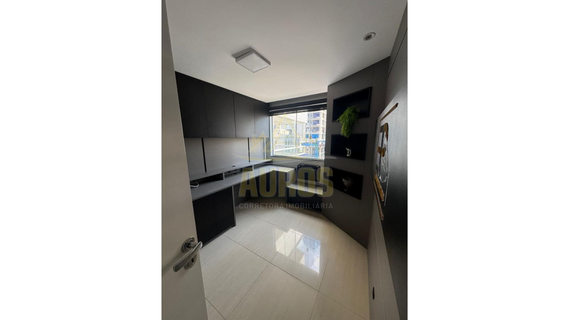 Apartamento com 1 suíte mais 2 demi suítes no La Salle Residence próximo ao Passeio São Miguel - Imagem 3