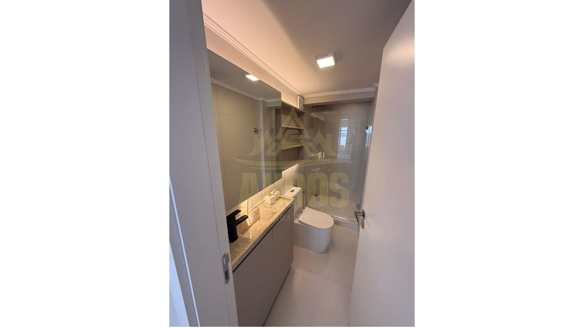 Apartamento recém mobiliado com 1 suíte mais 2 quartos no Edifício Albany, na Avenida Atlântica - Imagem 12