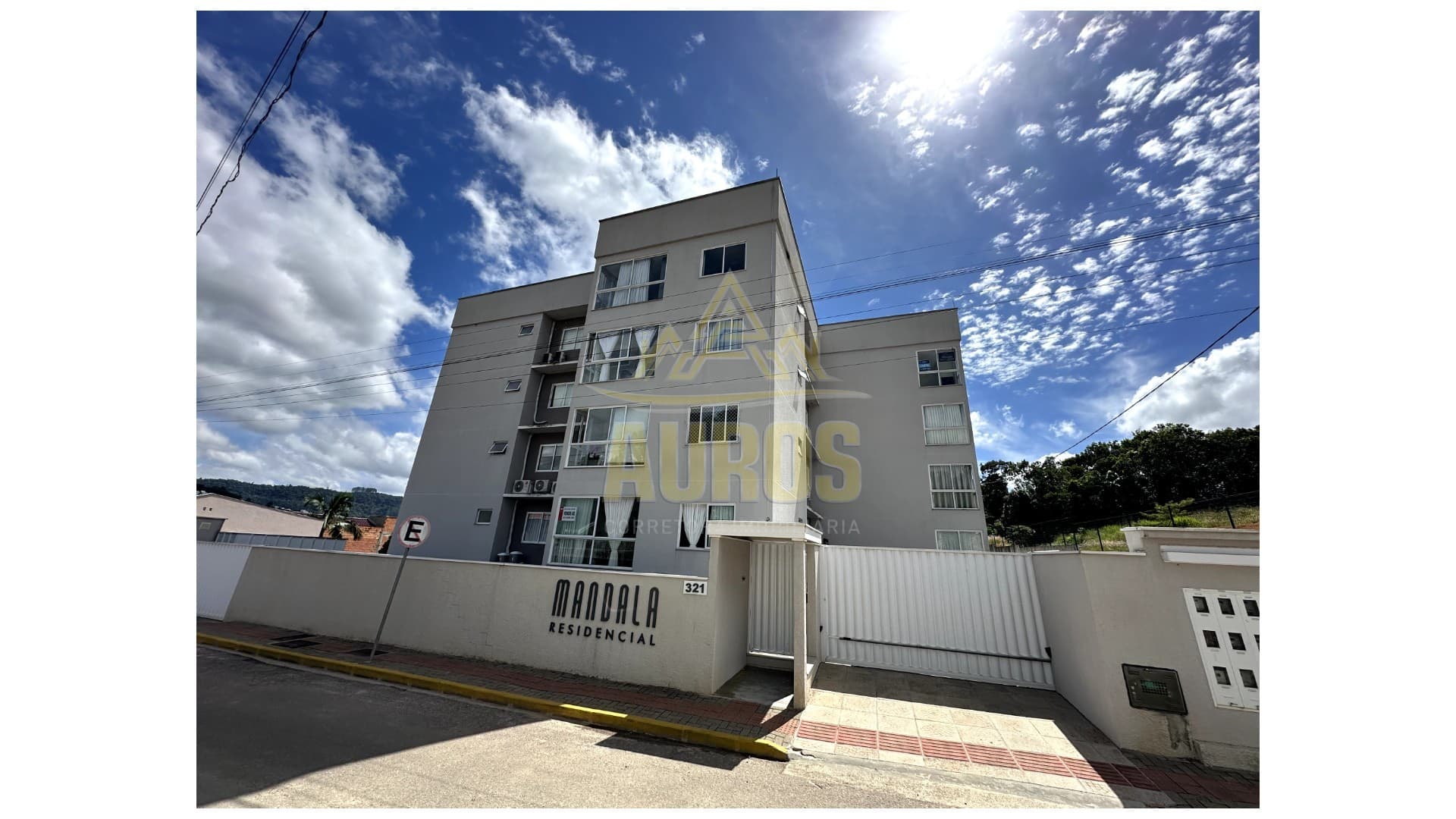 Apartamento no Residencial Mandala no bairro Laranjeiras - Imagem 1
