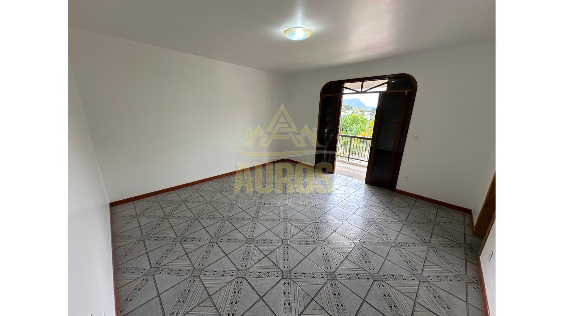 Casa com terreno de 1532m²  - Imagem 13