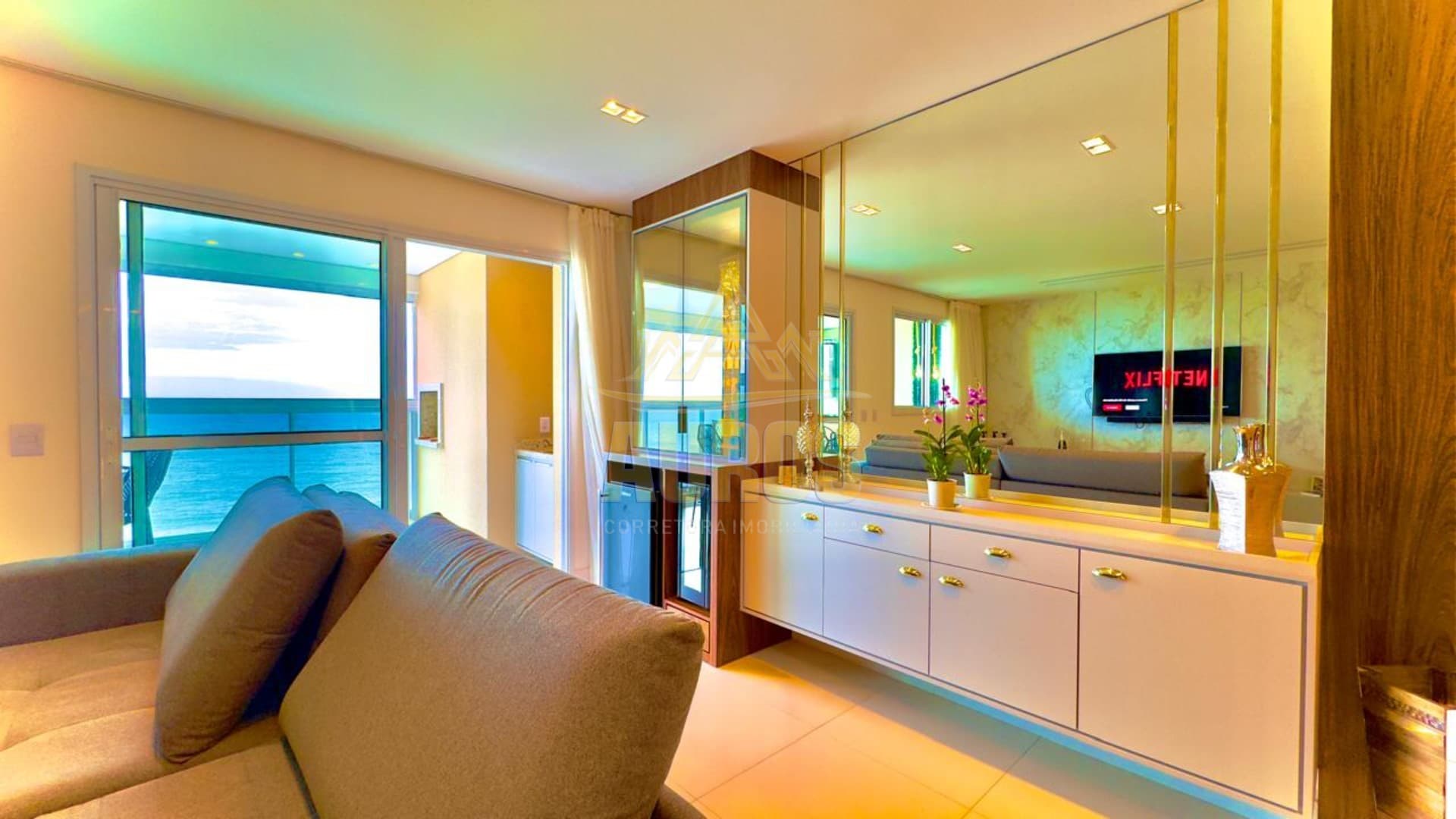 Apartamento com vista pro mar, mobiliado com 3 suítes, 137m² privativos, 2 vagas - Imagem 11
