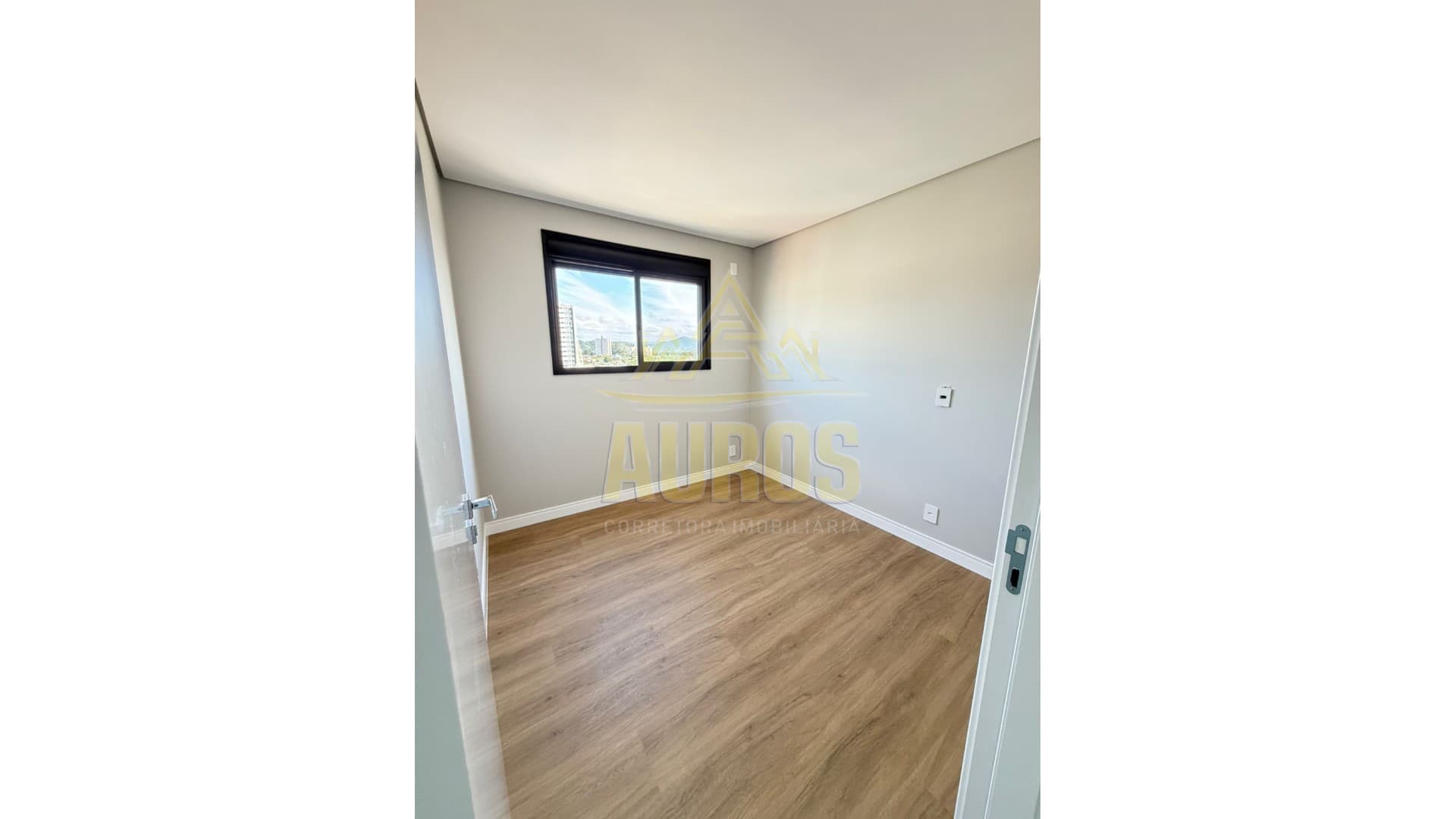 Apartamento no Alameda Jardins em Itajaí - Imagem 6