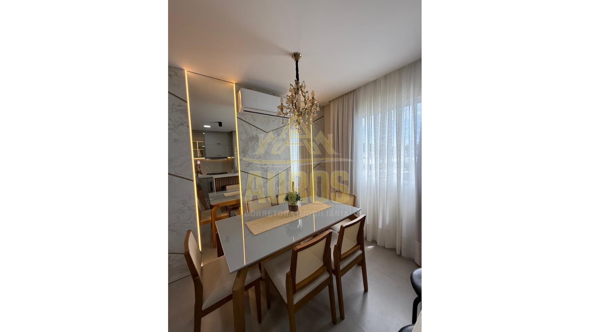 Apartamento mobiliado e decorado no Versailles Residence em Camboriú - Imagem 2