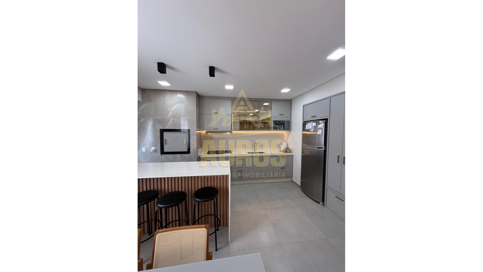 Apartamento mobiliado e decorado no Versailles Residence em Camboriú - Imagem 3