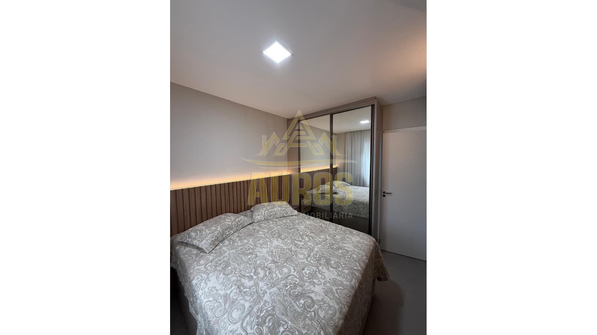 Apartamento mobiliado e decorado no Versailles Residence em Camboriú - Imagem 9