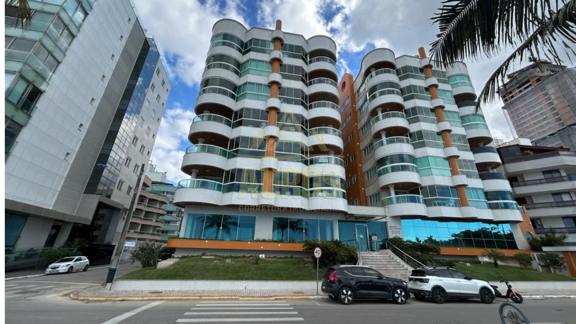 Apartamento frente mar em Itapema, com 162 m² privativos, 3 suítes, pronto para morar - Imagem 2