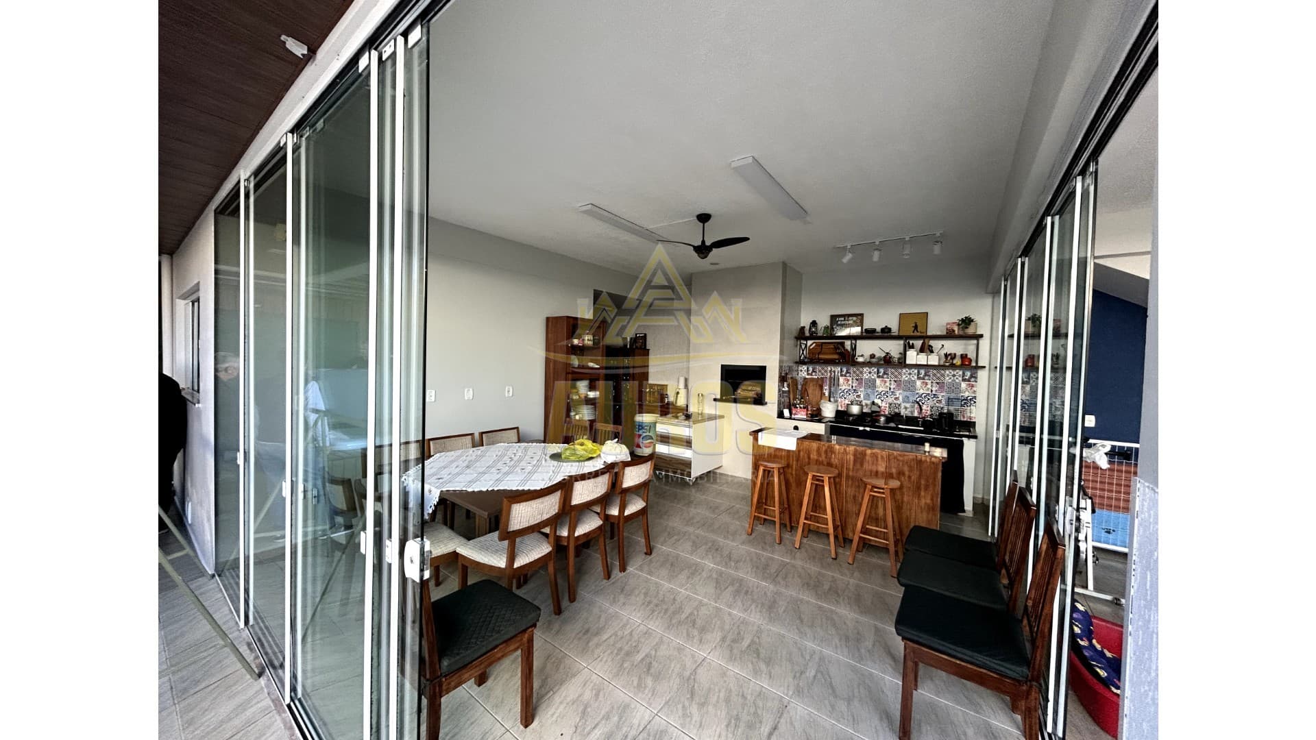 Casa Alto Padrão no Bairro Taboão em Rio do Sul - Imagem 10