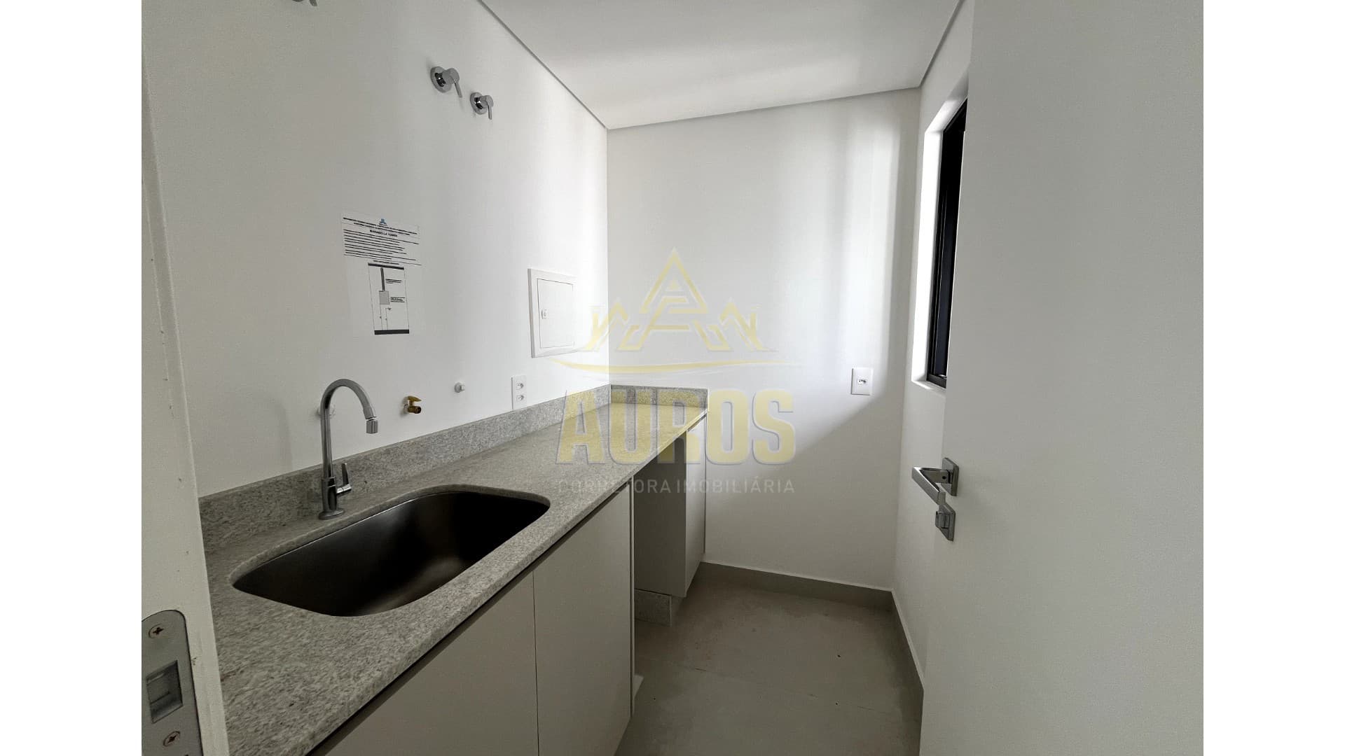 Apartamento no Marabella Tower – Centro de Balneário Camboriú - Imagem 5