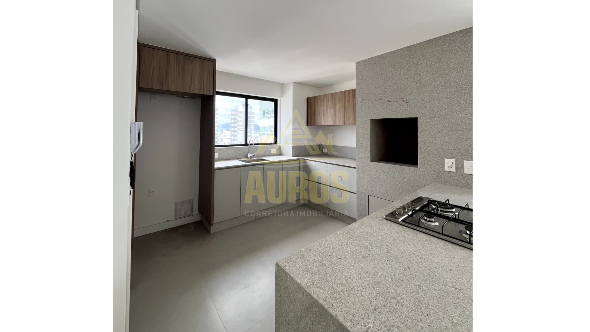 Apartamento no Marabella Tower – Centro de Balneário Camboriú - Imagem 4