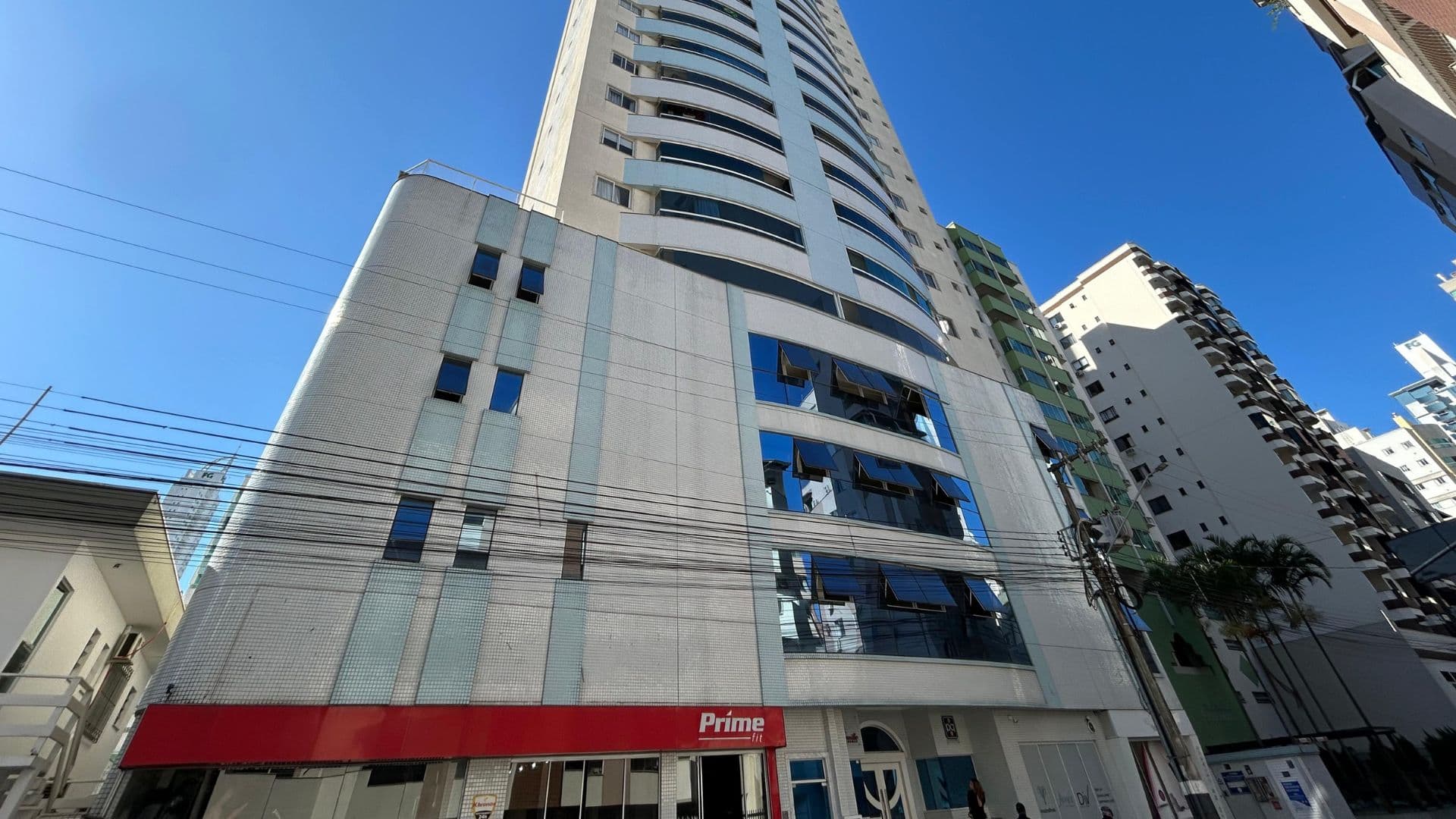 Apartamento à venda no Ed. Bougainville em Balneário Camboriú - Foto 1