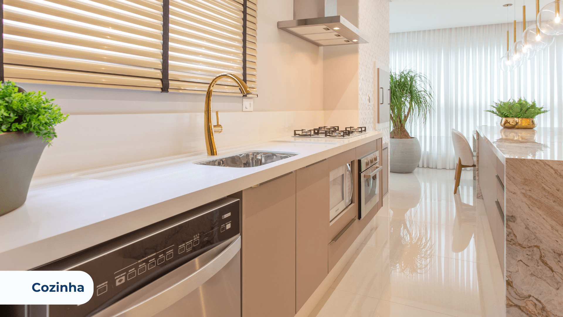 Apartamento de 4 suítes em Meia Praia/Itapema - Foto 4