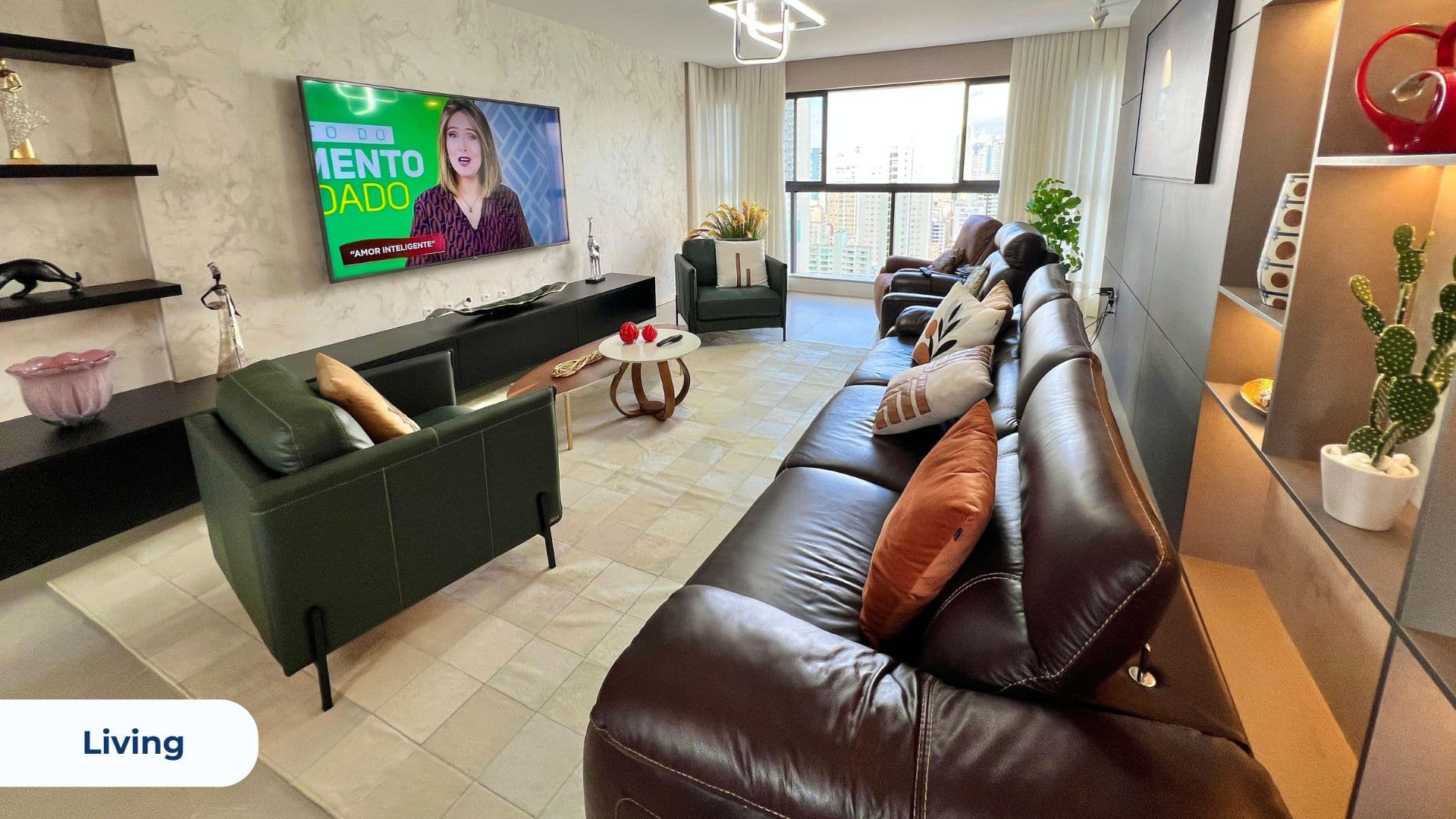 Apartamento com 4 suítes e 3 vagas em Balneário Camboriú - Foto 4