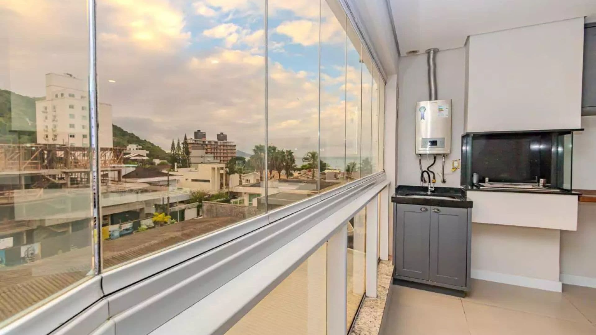 Apartamento à venda no Edifício Atmos Beach