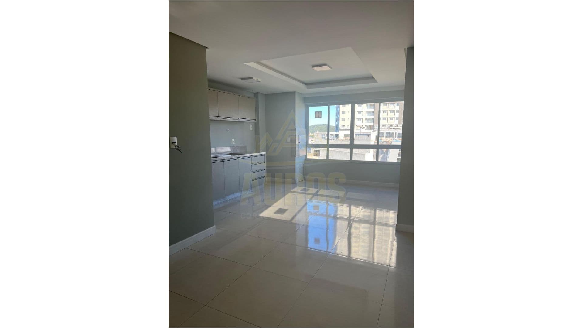 Apartamento no Edifício Deville, no bairro Tabuleiro em Camboriú - Foto 2