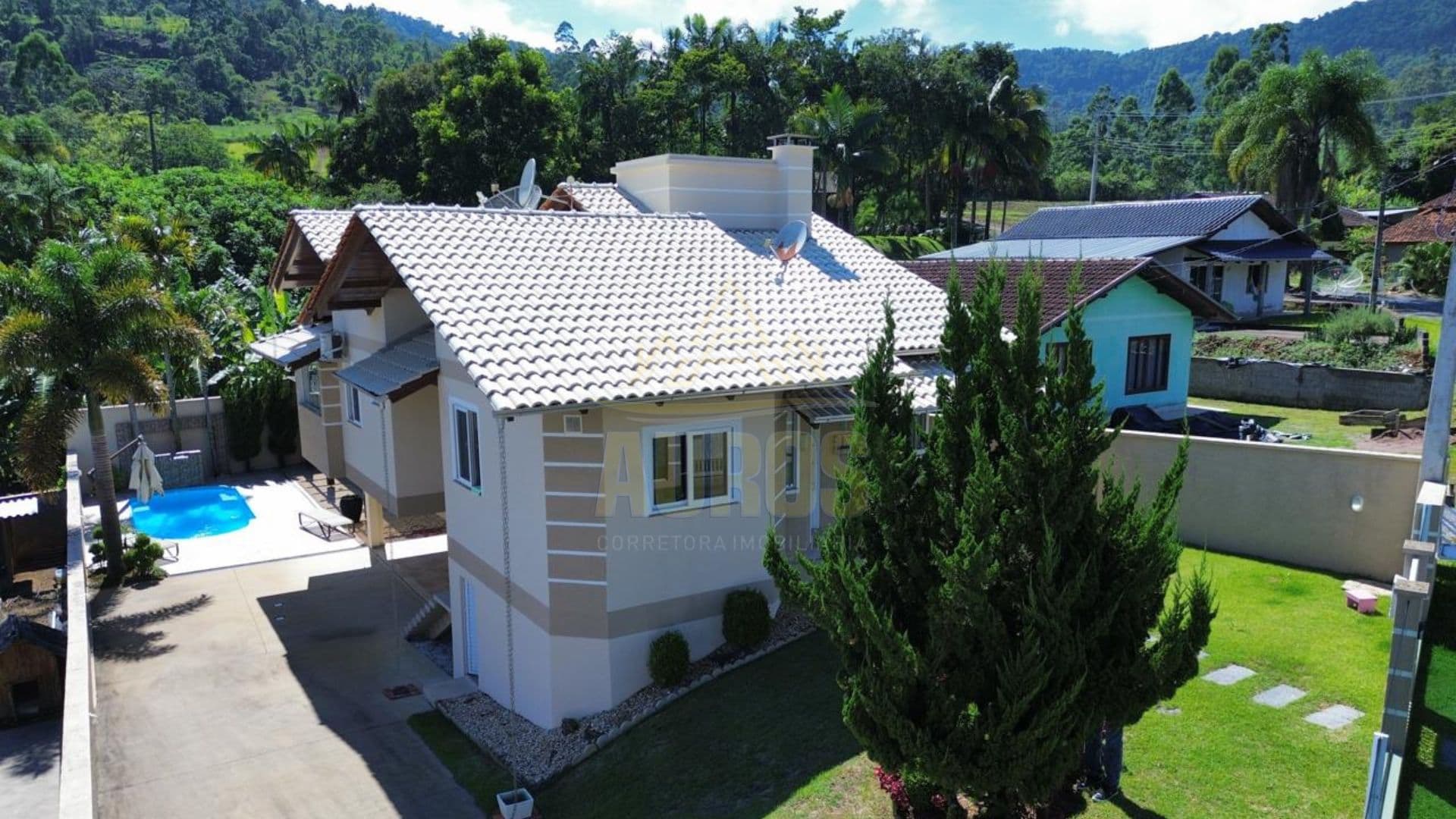 Casa Alto Padrão no Bairro Taboão em Rio do Sul