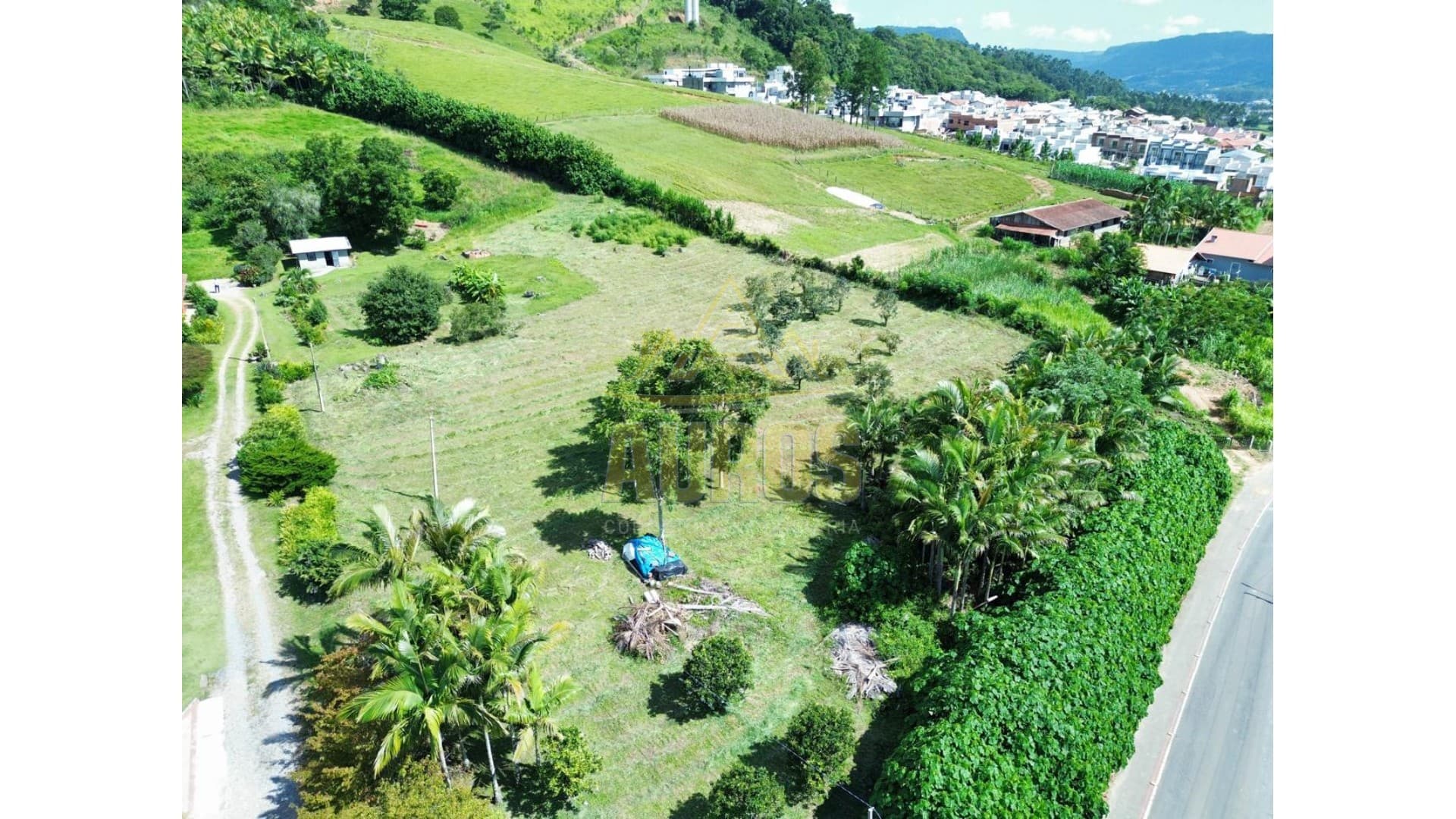 Terreno de 4 mil m² no Bairro Taboão