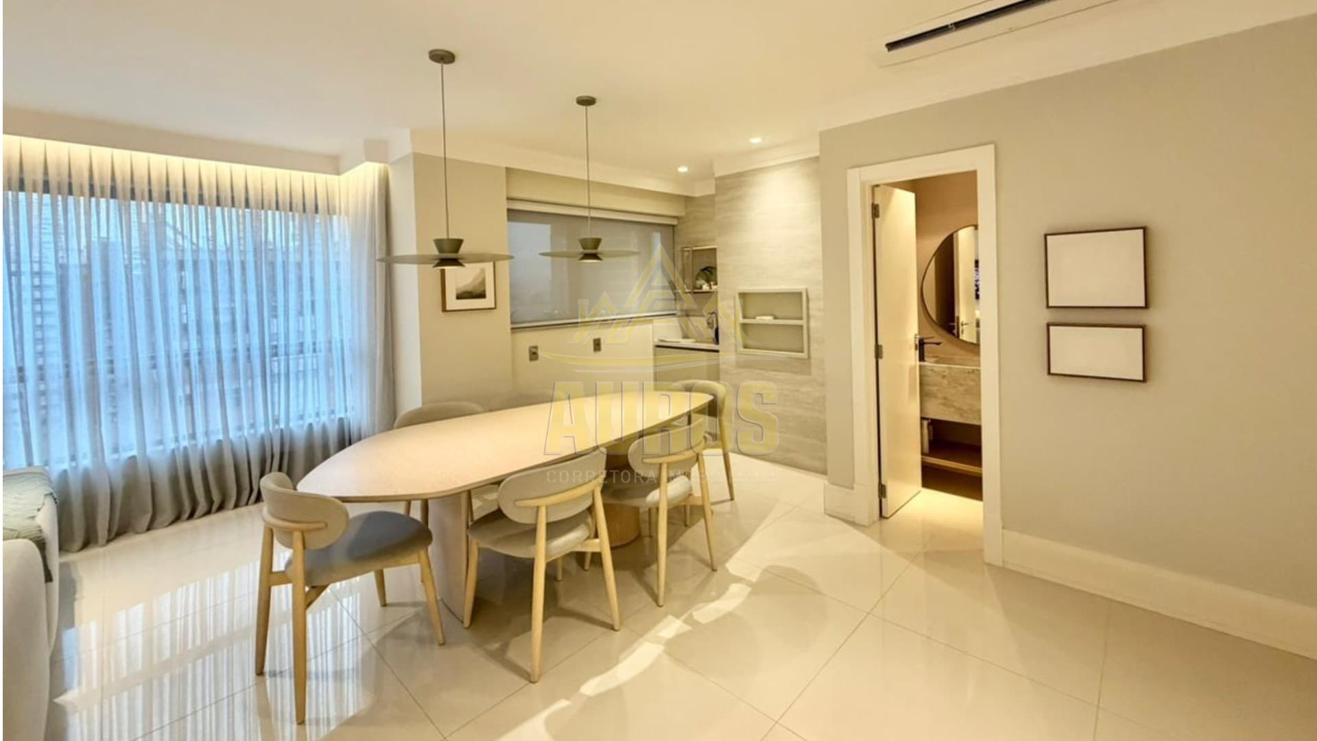 Apartamento com 3 suítes e 127 m² no Centro de Balneário Camboriú - Foto 2