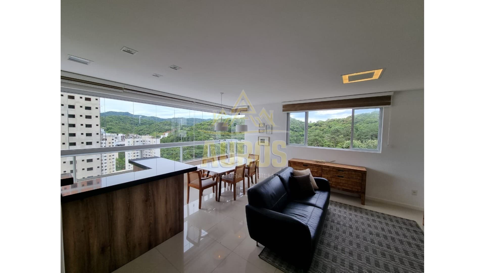 Apartamento mobiliado no Edifício Farol Ponta do Mel - Foto 2