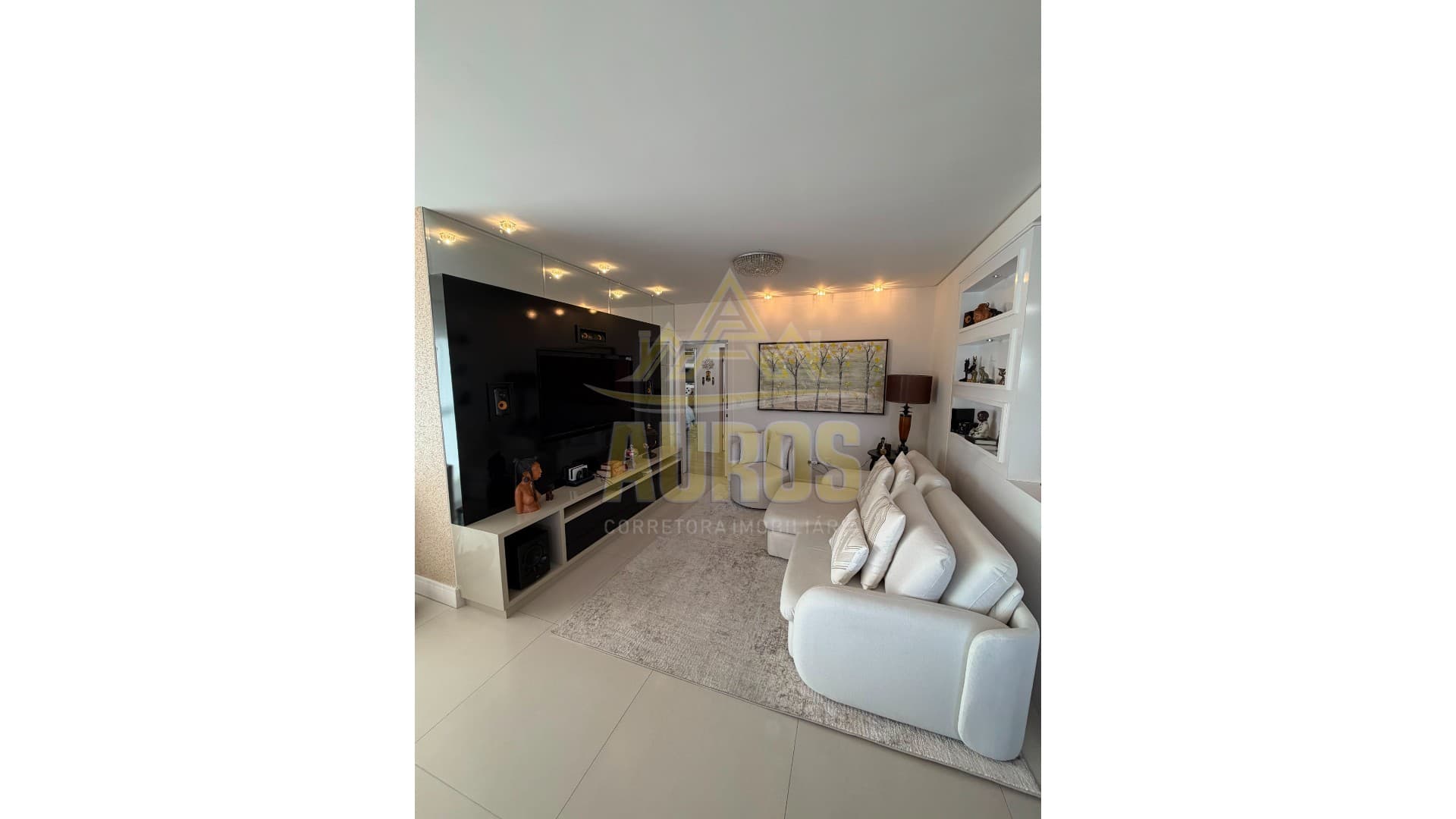 Apartamento com 3 suítes no Vienna Residence - Foto 2