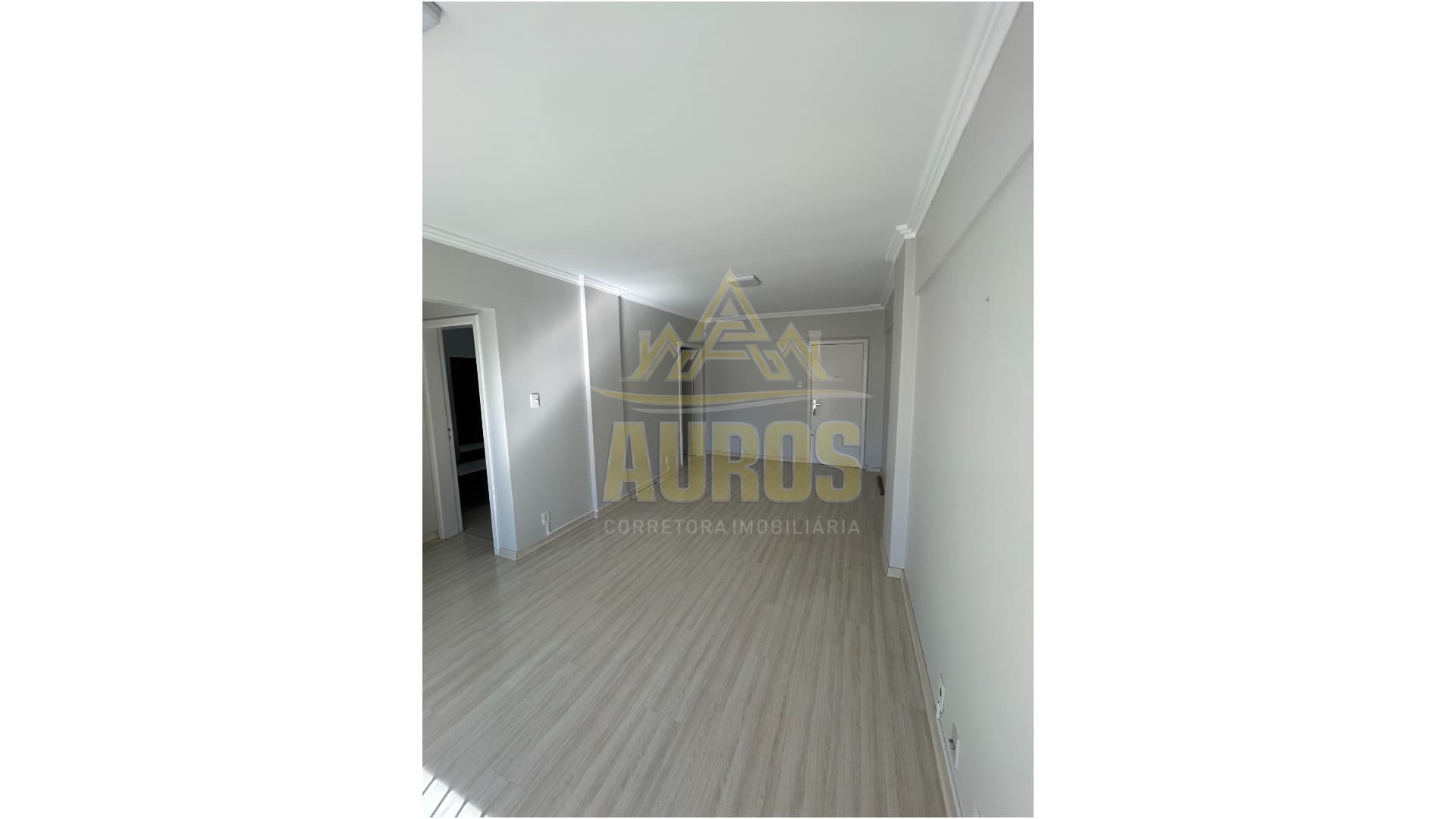 Apartamento com 2 Dormitórios no Residencial Navarino - Foto 4