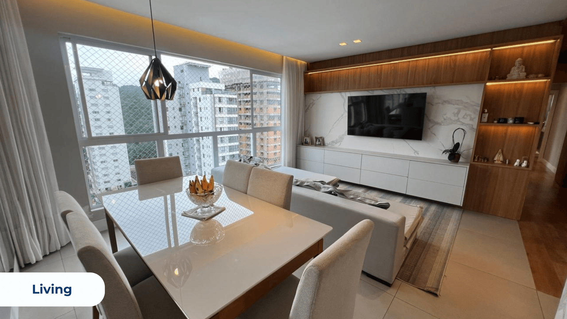 Apartamento na barra norte com 3 suítes, mobiliado e com 2 vagas - Imagem 3