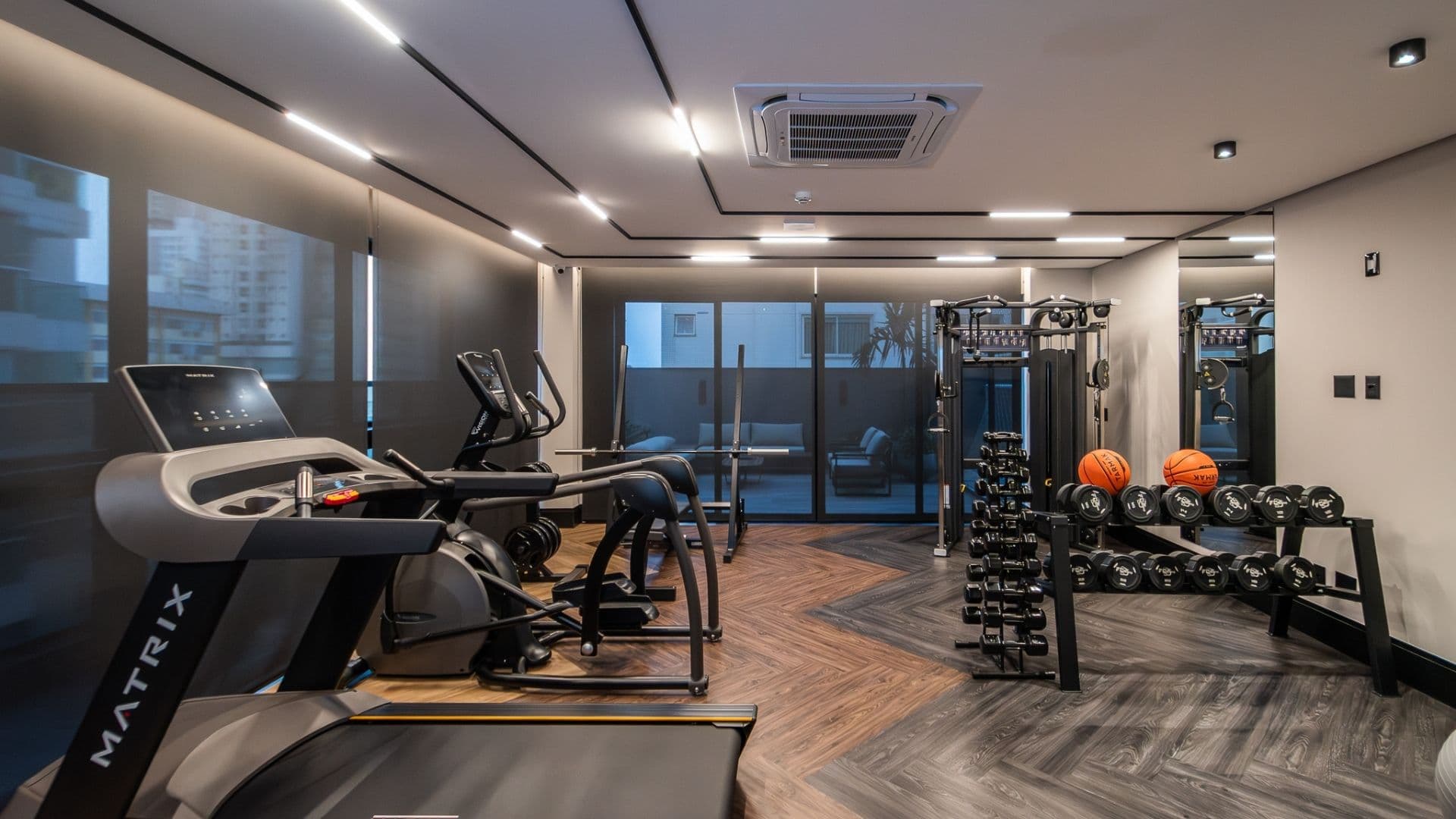 Apartamento alto padrão com vista mar no Bairro Pioneiros, em Balneário Camboriú. - Imagem 6