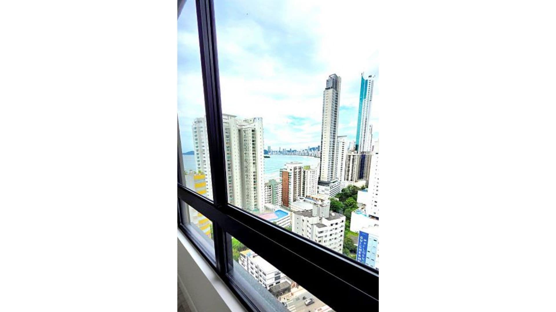 Apartamento alto padrão com vista mar no Bairro Pioneiros, em Balneário Camboriú. - Imagem 16