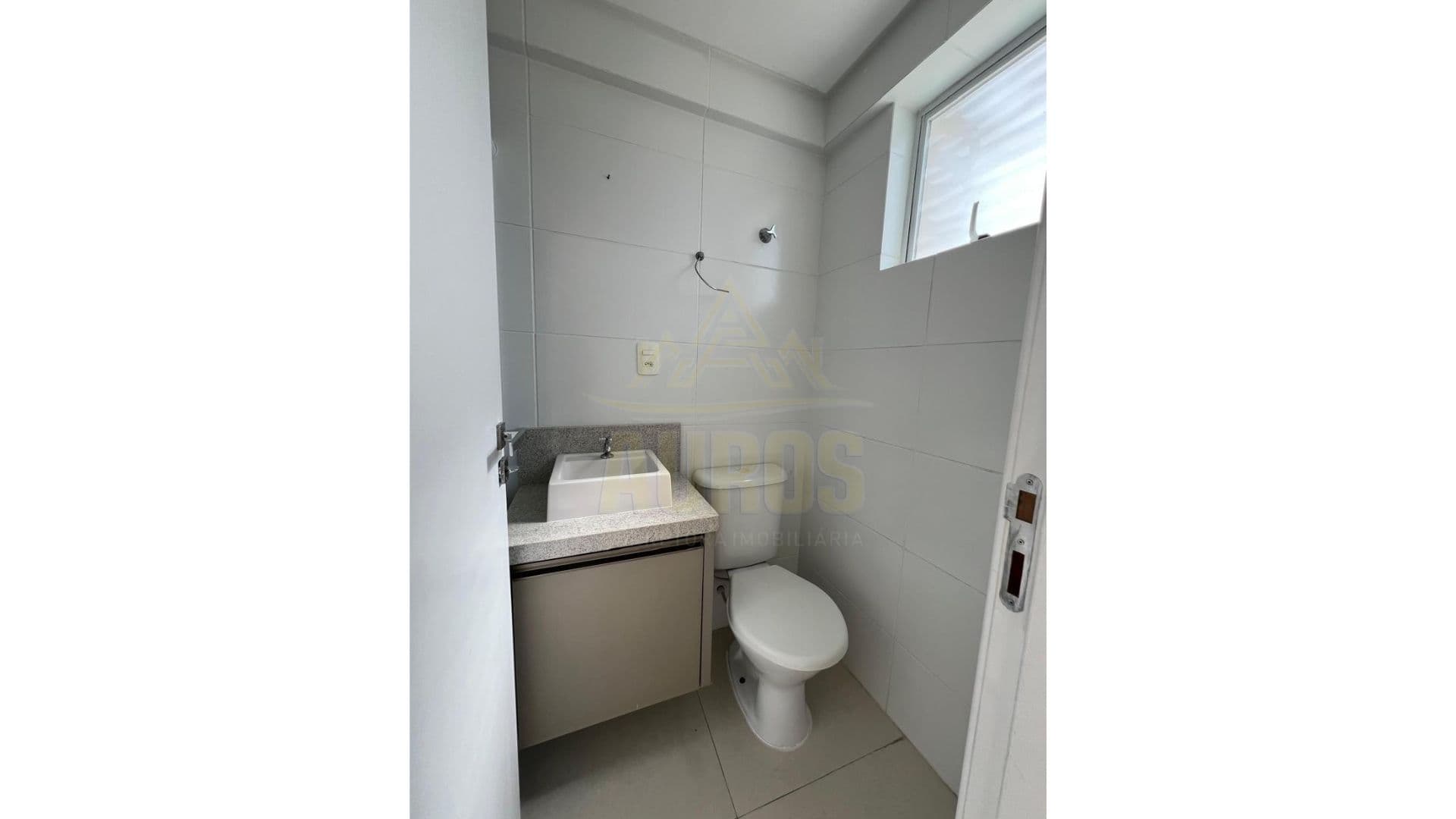 Apartamento no Edifício Deville, no bairro Tabuleiro em Camboriú - Imagem 9