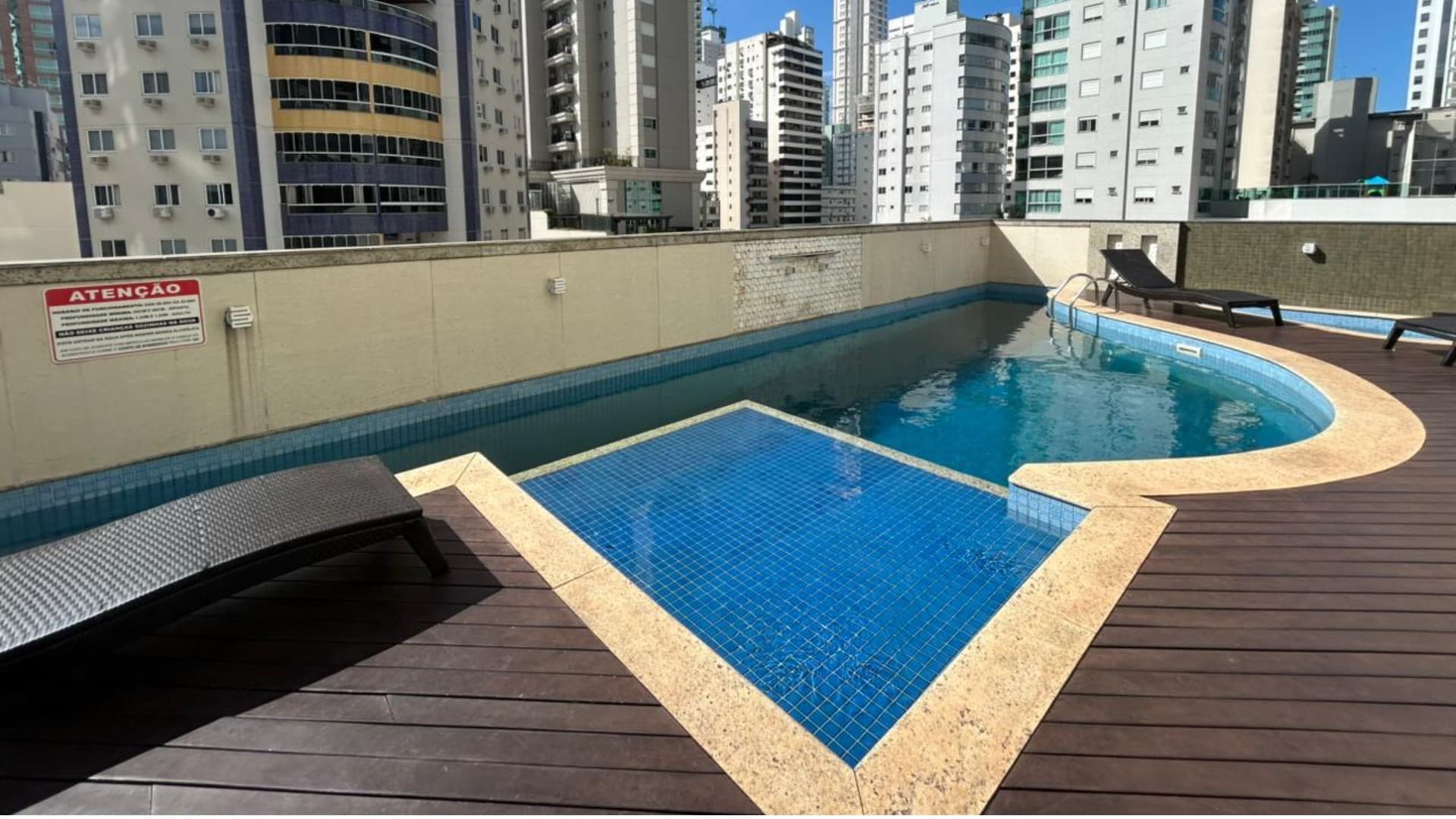 Apartamento no Edifício San Marco com 3 suítes, mobiliado e pronto para morar no Centro de Balneário Camboriú - Imagem 4