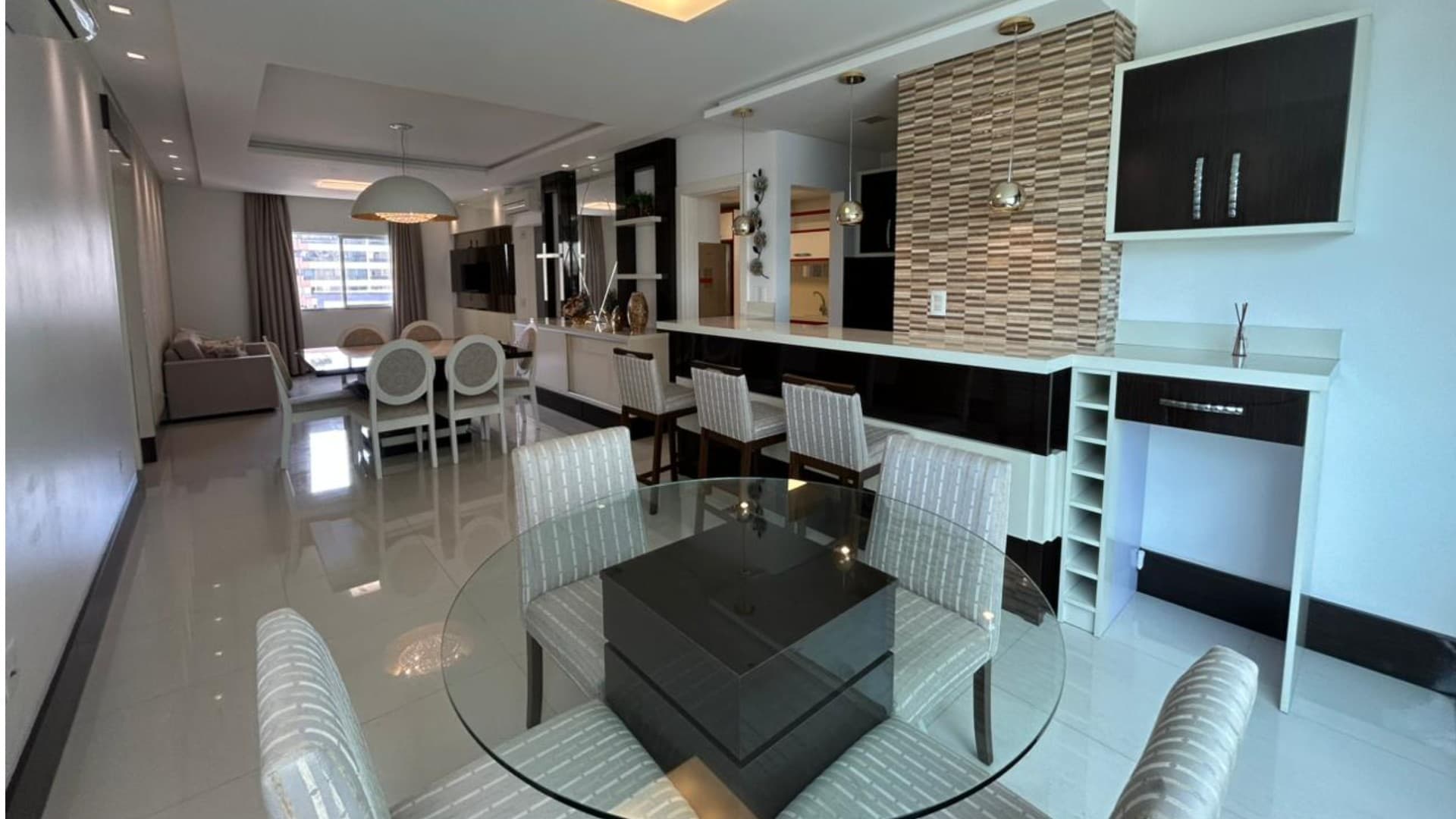 Apartamento no Edifício San Marco com 3 suítes, mobiliado e pronto para morar no Centro de Balneário Camboriú - Imagem 11