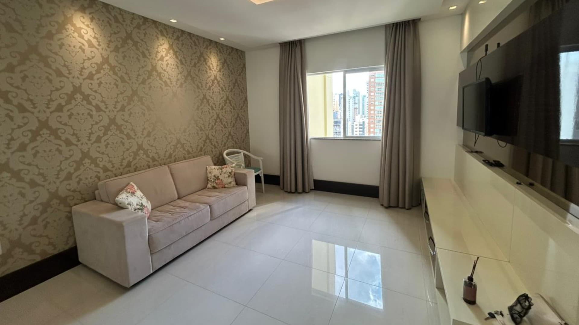 Apartamento no Edifício San Marco com 3 suítes, mobiliado e pronto para morar no Centro de Balneário Camboriú - Imagem 14