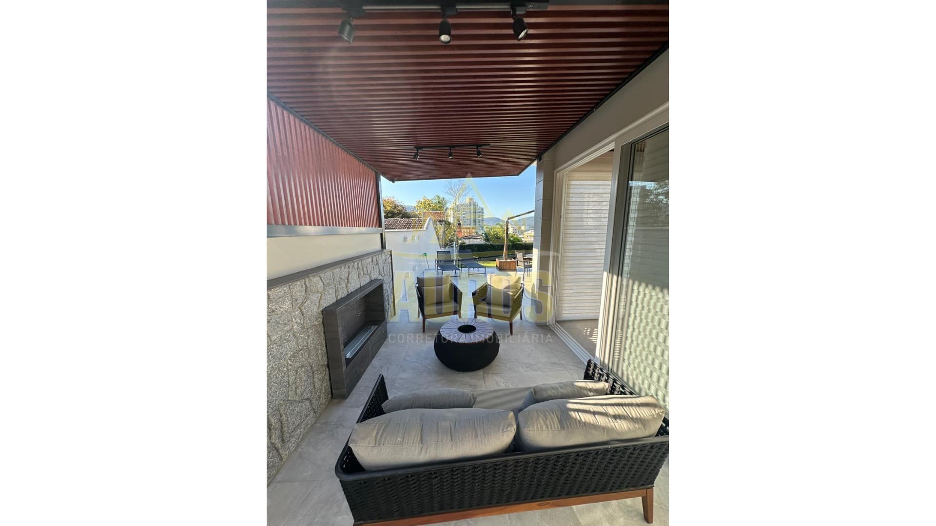 Casa Alto Padrão com 4 quartos no bairro Santana - Imagem 6