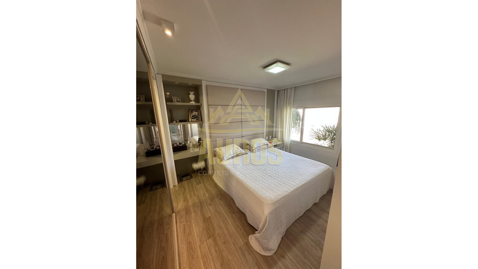 Casa Alto Padrão com 4 quartos no bairro Santana - Imagem 10