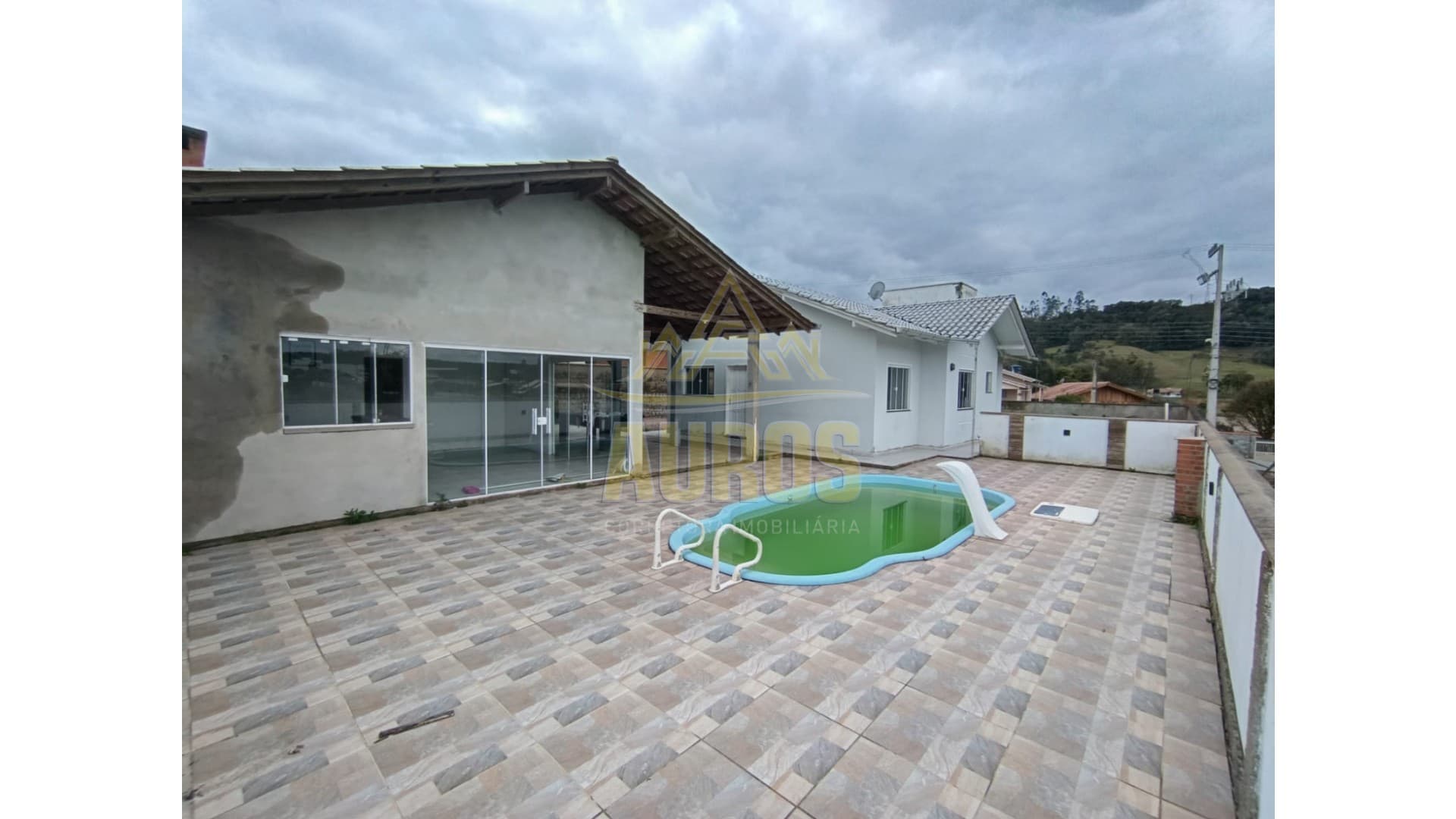 Casa em Lontras, a apenas 400m da BR 470 - Imagem 1