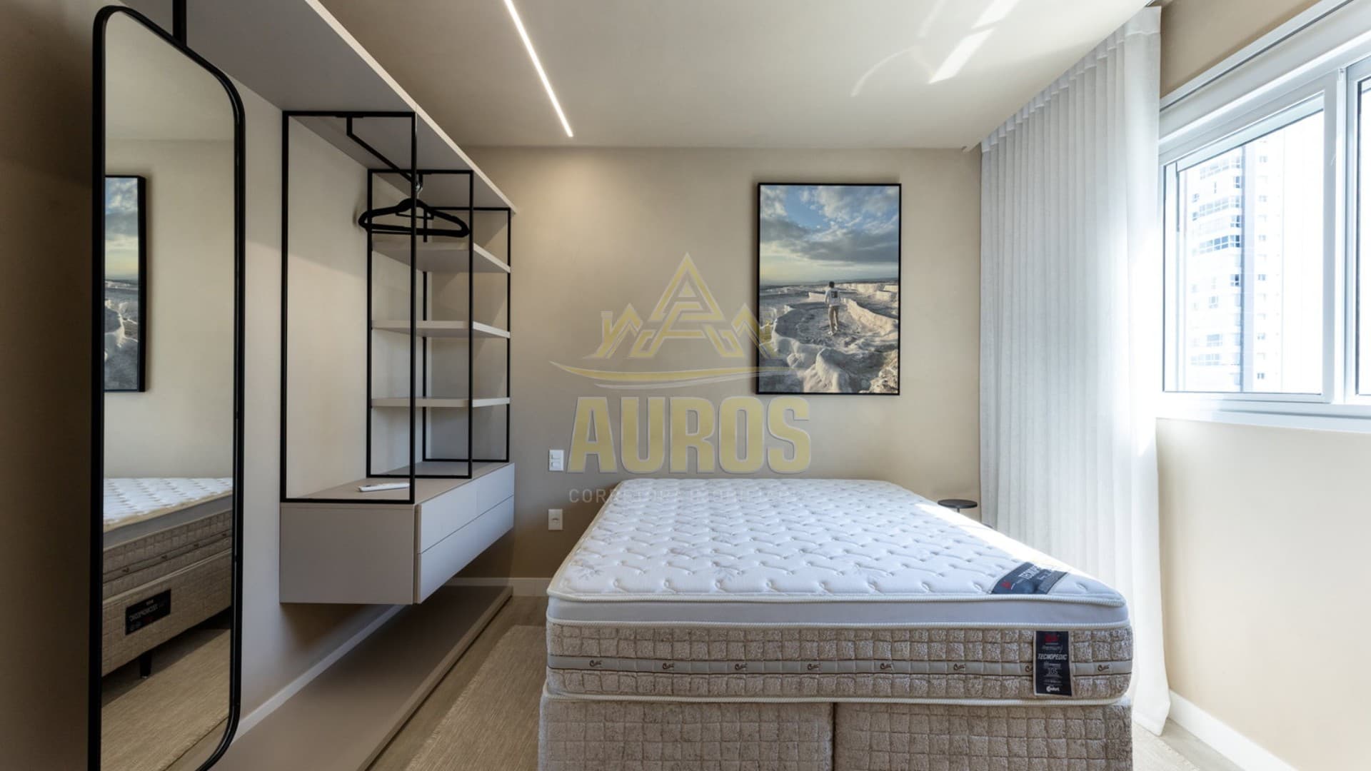 Apartamento na rua 2000, pronto para morar, com 3 suítes e 3 vagas de garagem - Imagem 12